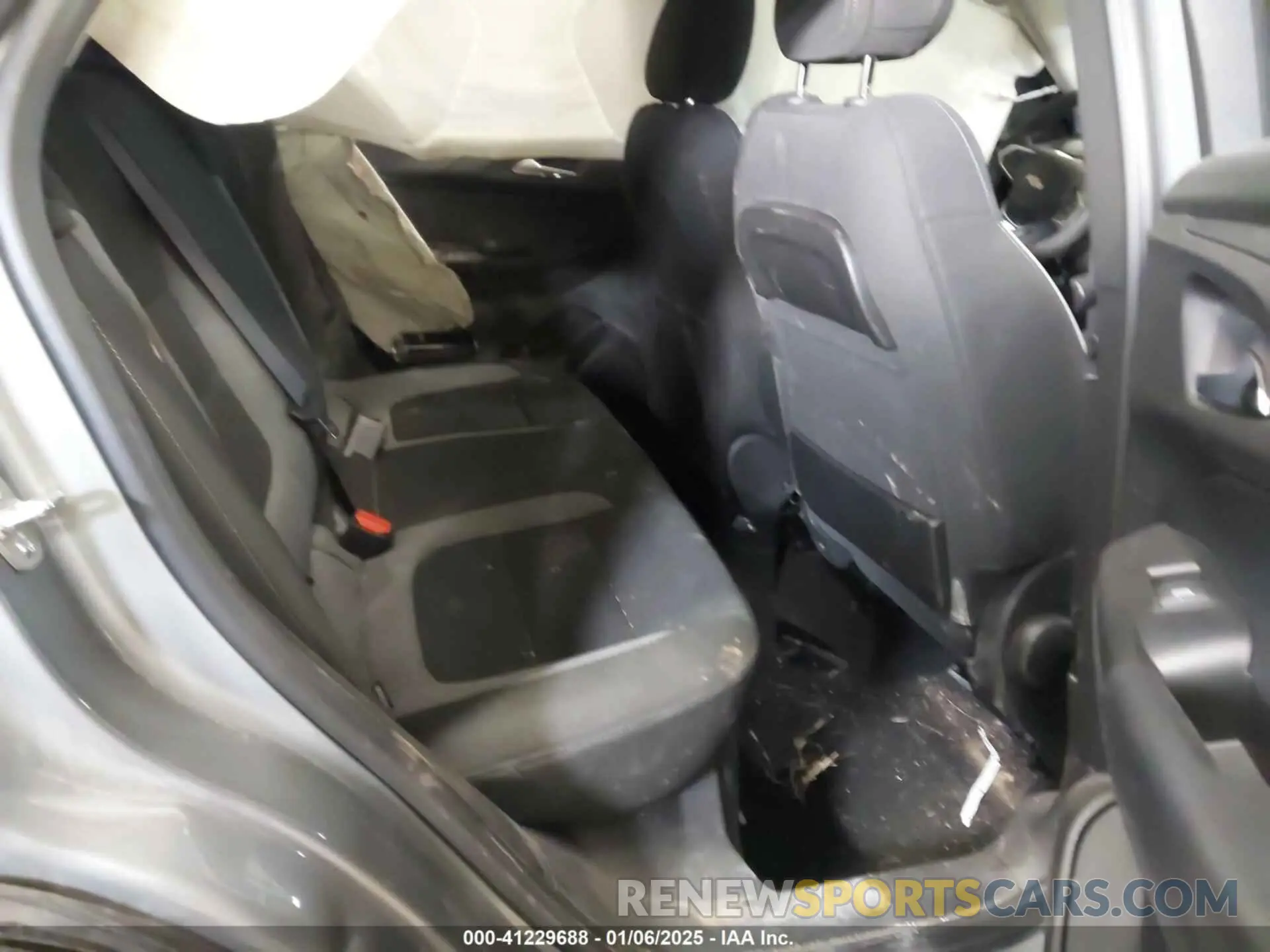 8 Photograph of a damaged car KL79MPSL6RB136546 CHEVROLET TRAILBLAZER 2024