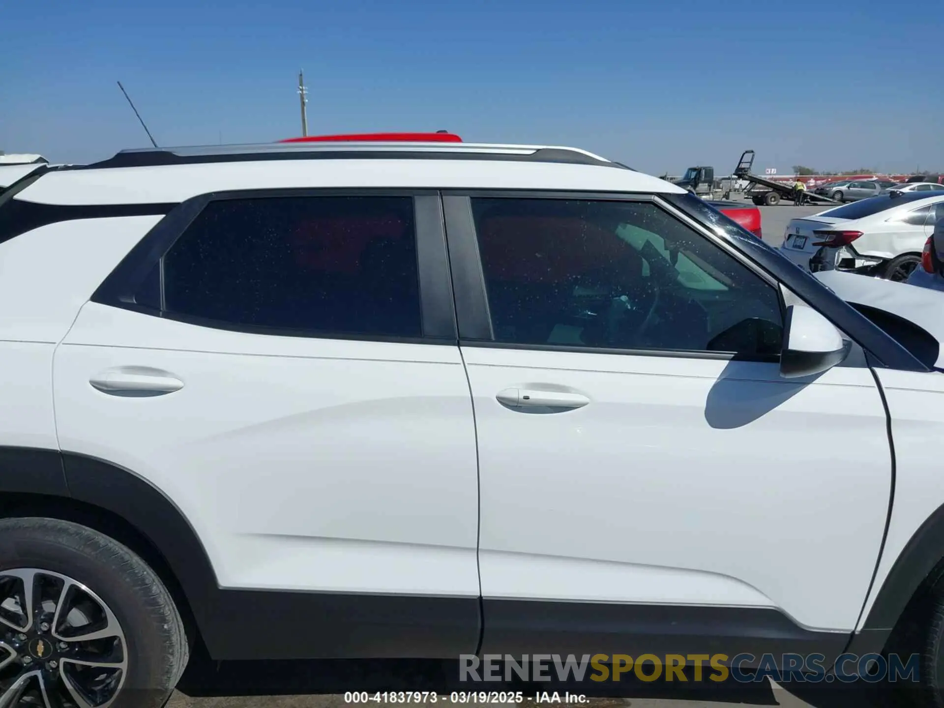 14 Photograph of a damaged car KL79MPSL8RB162579 CHEVROLET TRAILBLAZER 2024
