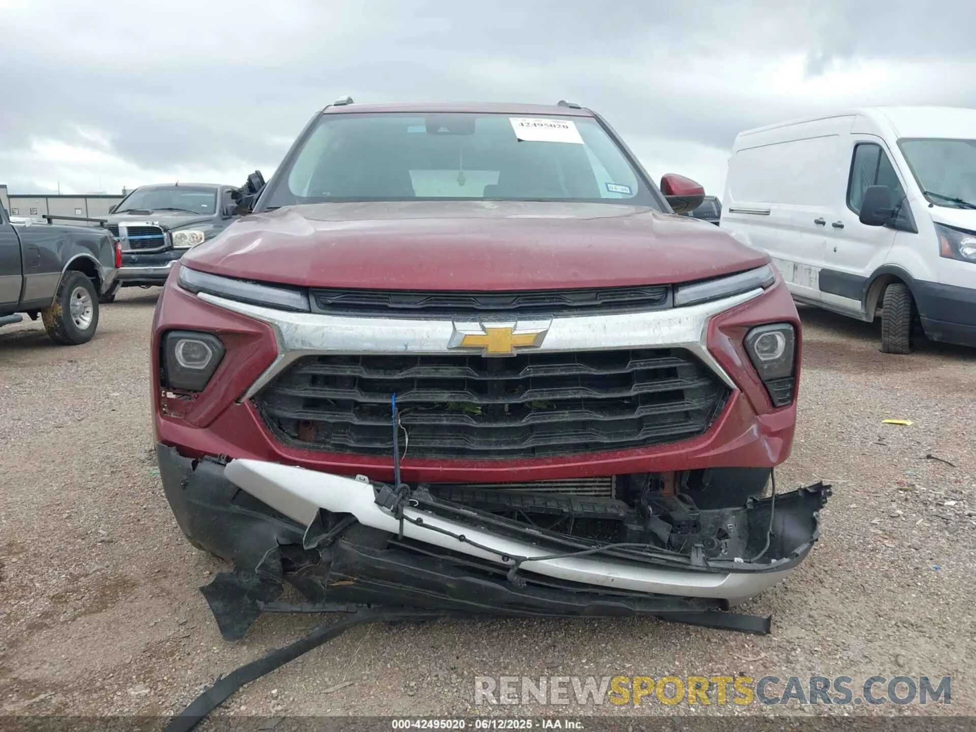 12 Photograph of a damaged car KL79MPSLXRB141880 CHEVROLET TRAILBLAZER 2024