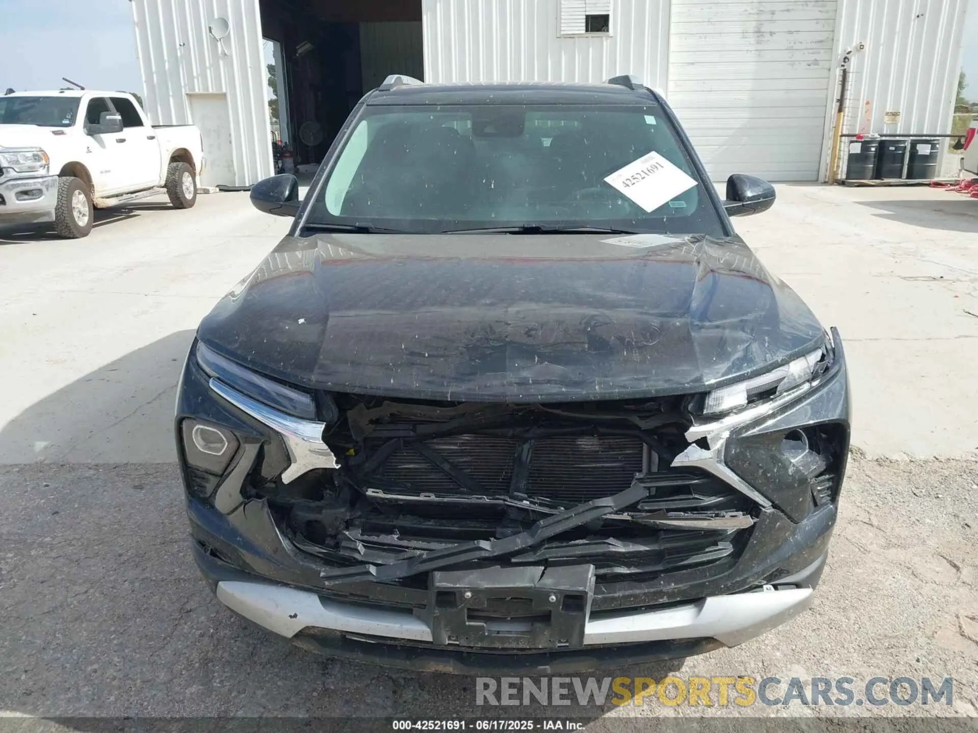 12 Photograph of a damaged car KL79MRSL1RB072511 CHEVROLET TRAILBLAZER 2024