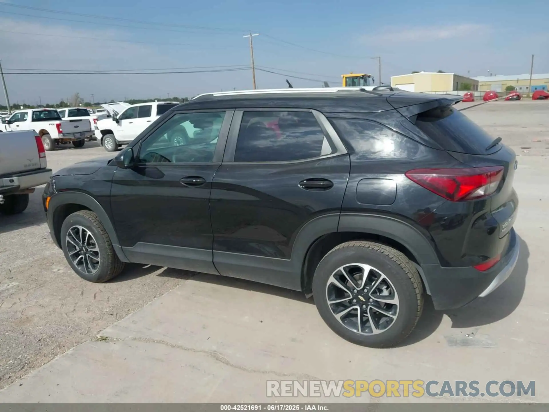 14 Photograph of a damaged car KL79MRSL1RB072511 CHEVROLET TRAILBLAZER 2024