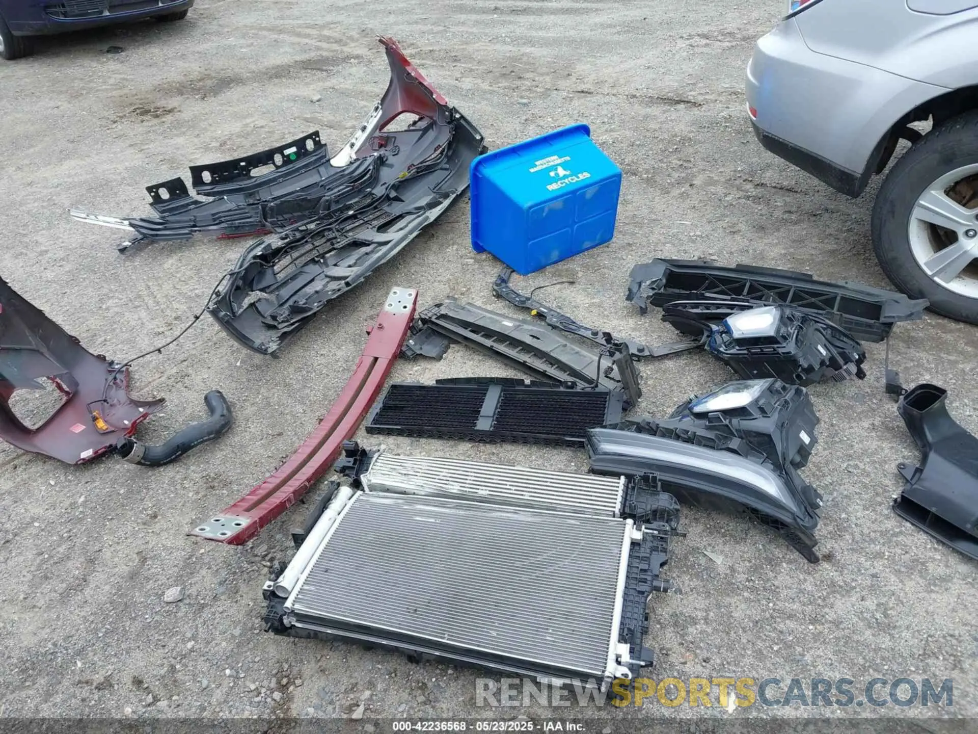12 Photograph of a damaged car KL79MRSL2RB103815 CHEVROLET TRAILBLAZER 2024