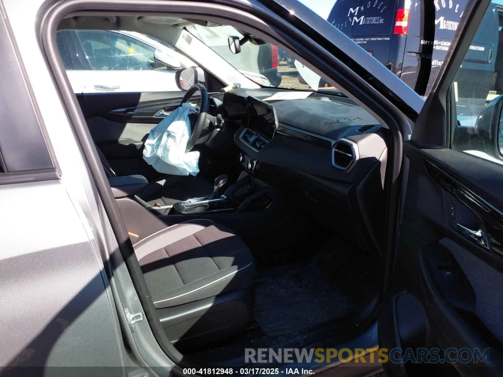 5 Photograph of a damaged car KL79MRSL4RB043603 CHEVROLET TRAILBLAZER 2024