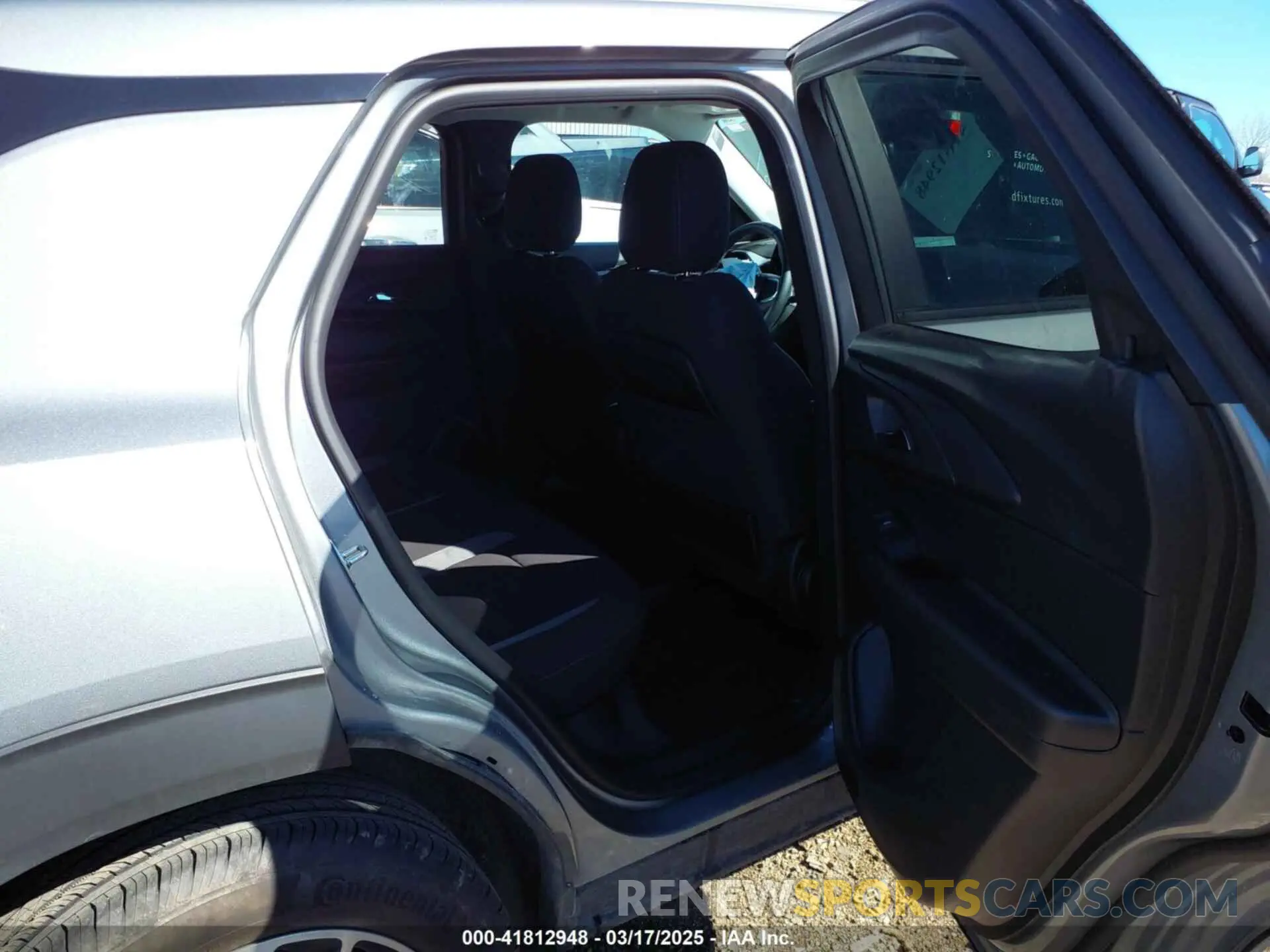 8 Photograph of a damaged car KL79MRSL4RB043603 CHEVROLET TRAILBLAZER 2024