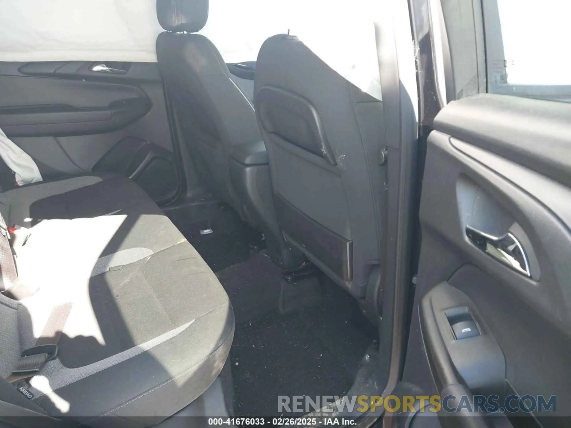 8 Photograph of a damaged car KL79MRSL6RB055042 CHEVROLET TRAILBLAZER 2024