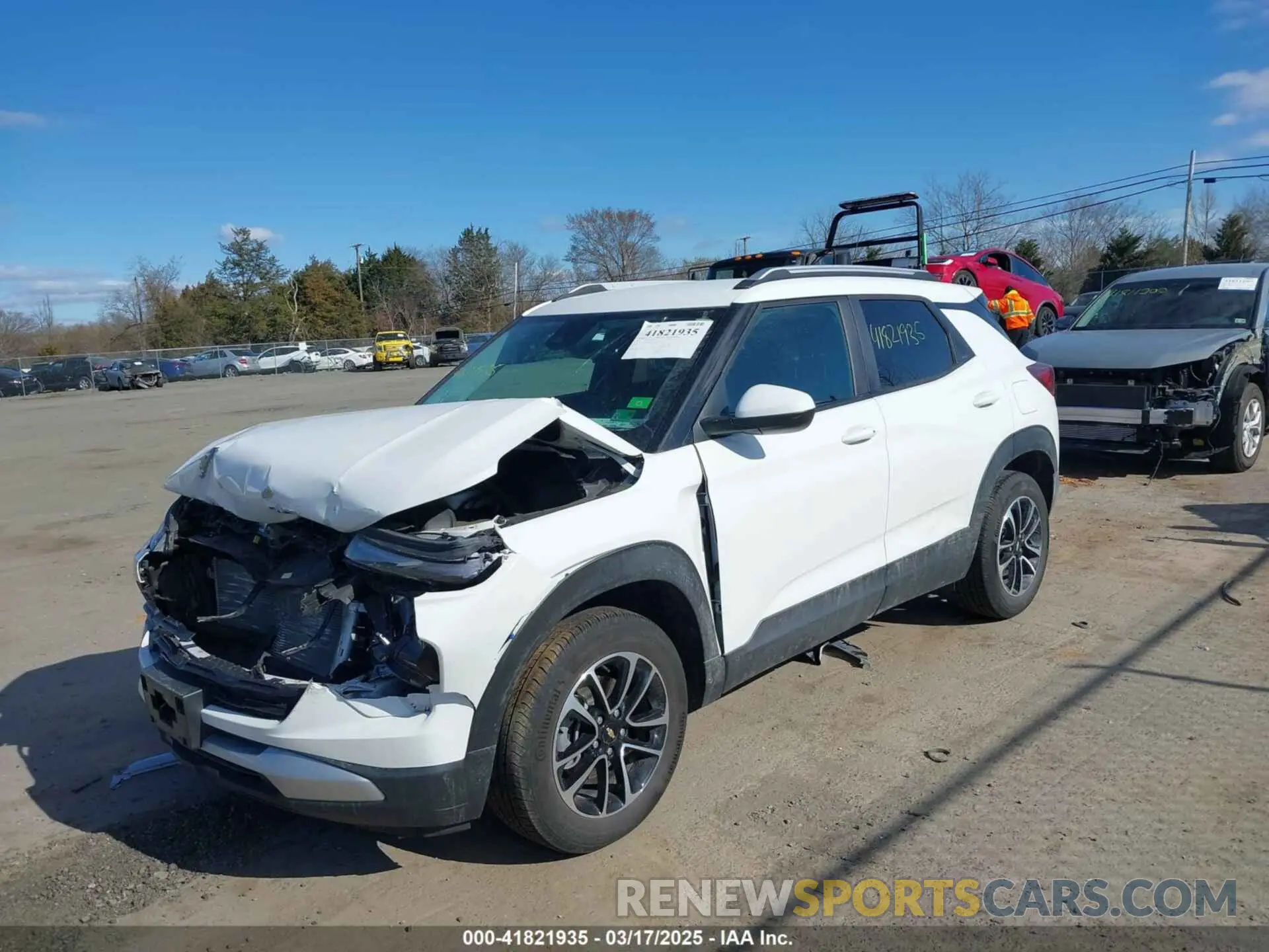 2 Photograph of a damaged car KL79MRSL7RB106290 CHEVROLET TRAILBLAZER 2024
