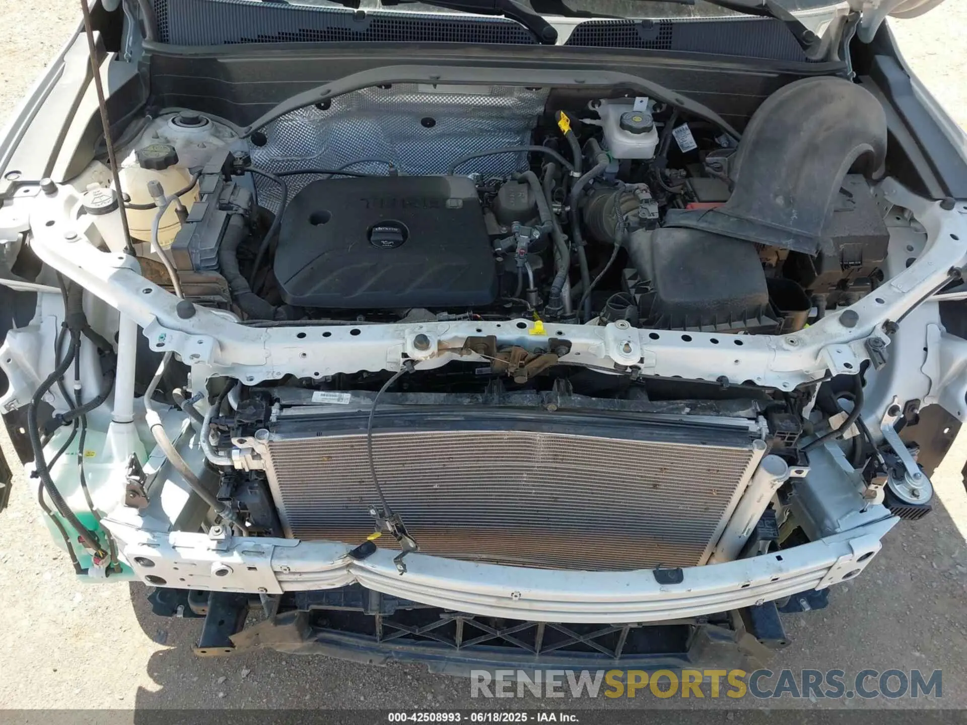 10 Photograph of a damaged car KL79MRSL9RB062874 CHEVROLET TRAILBLAZER 2024