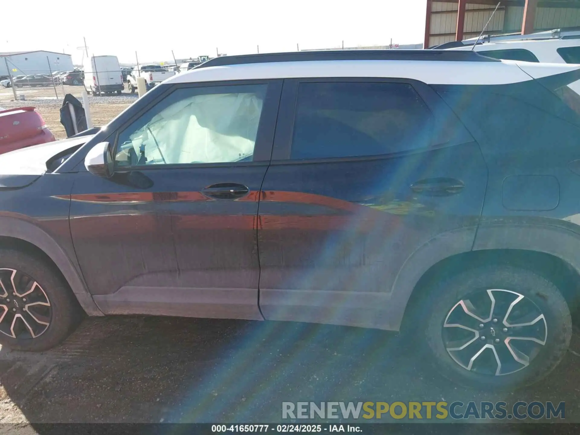 14 Photograph of a damaged car KL79MSSL2RB216106 CHEVROLET TRAILBLAZER 2024