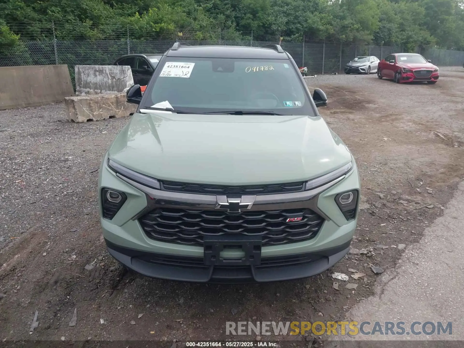 12 Photograph of a damaged car KL79MTSL2RB041782 CHEVROLET TRAILBLAZER 2024