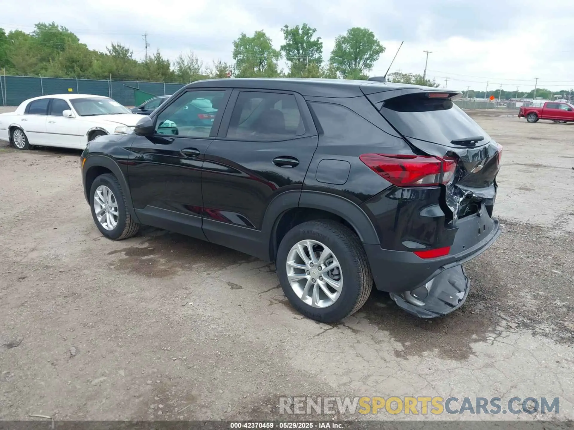 3 Photograph of a damaged car KL79MNSL3SB099210 CHEVROLET TRAILBLAZER 2025