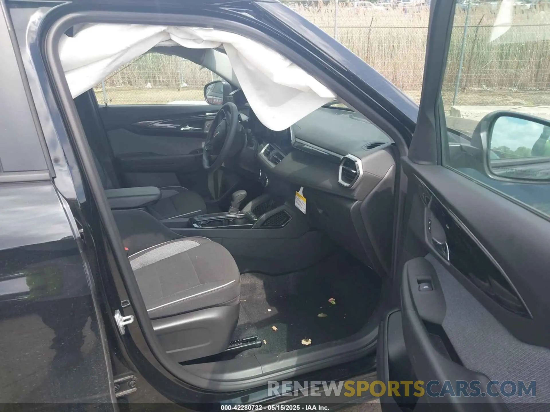 5 Photograph of a damaged car KL79MNSLXSB126404 CHEVROLET TRAILBLAZER 2025