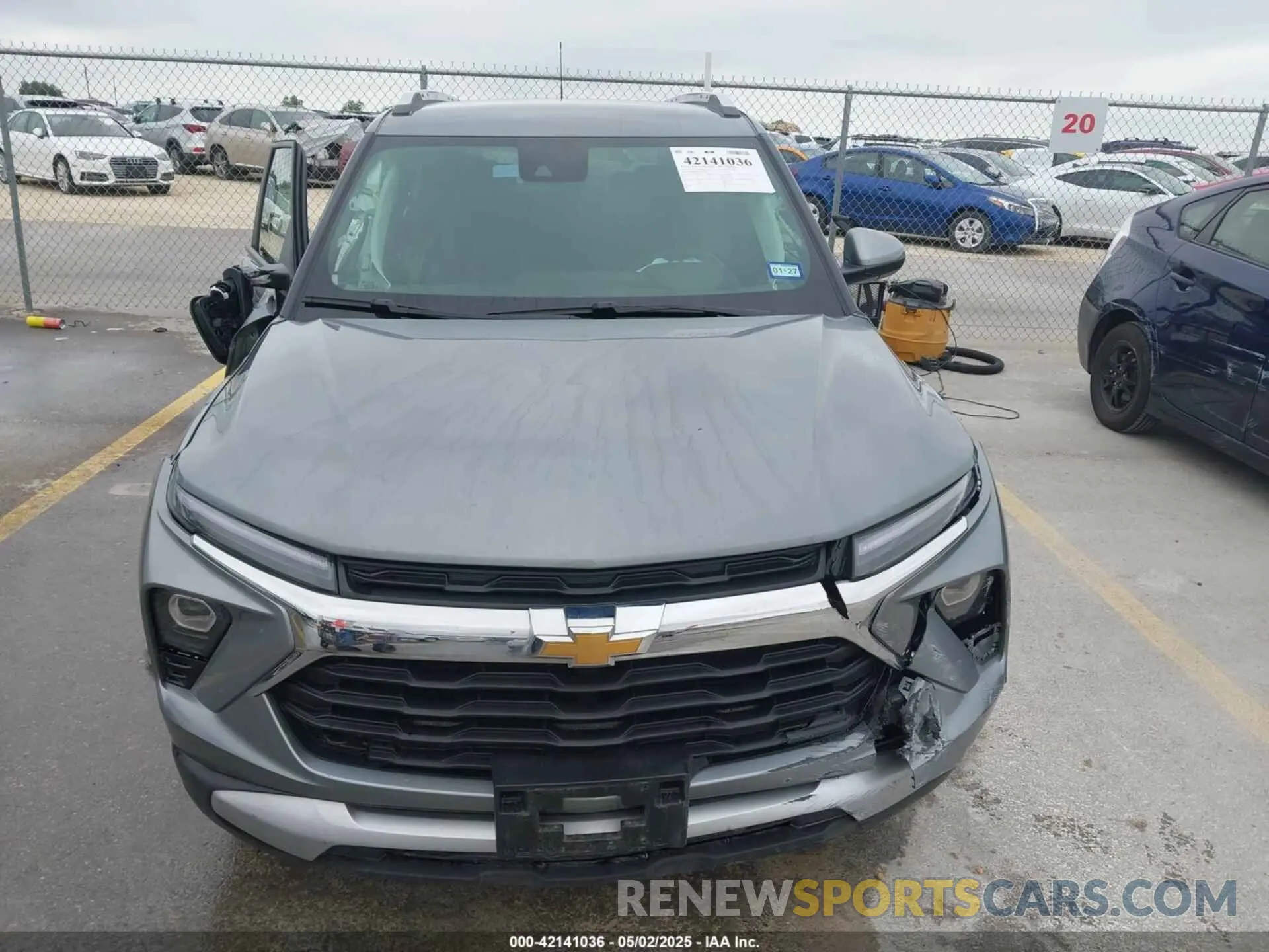 11 Photograph of a damaged car KL79MPSL0SB071098 CHEVROLET TRAILBLAZER 2025