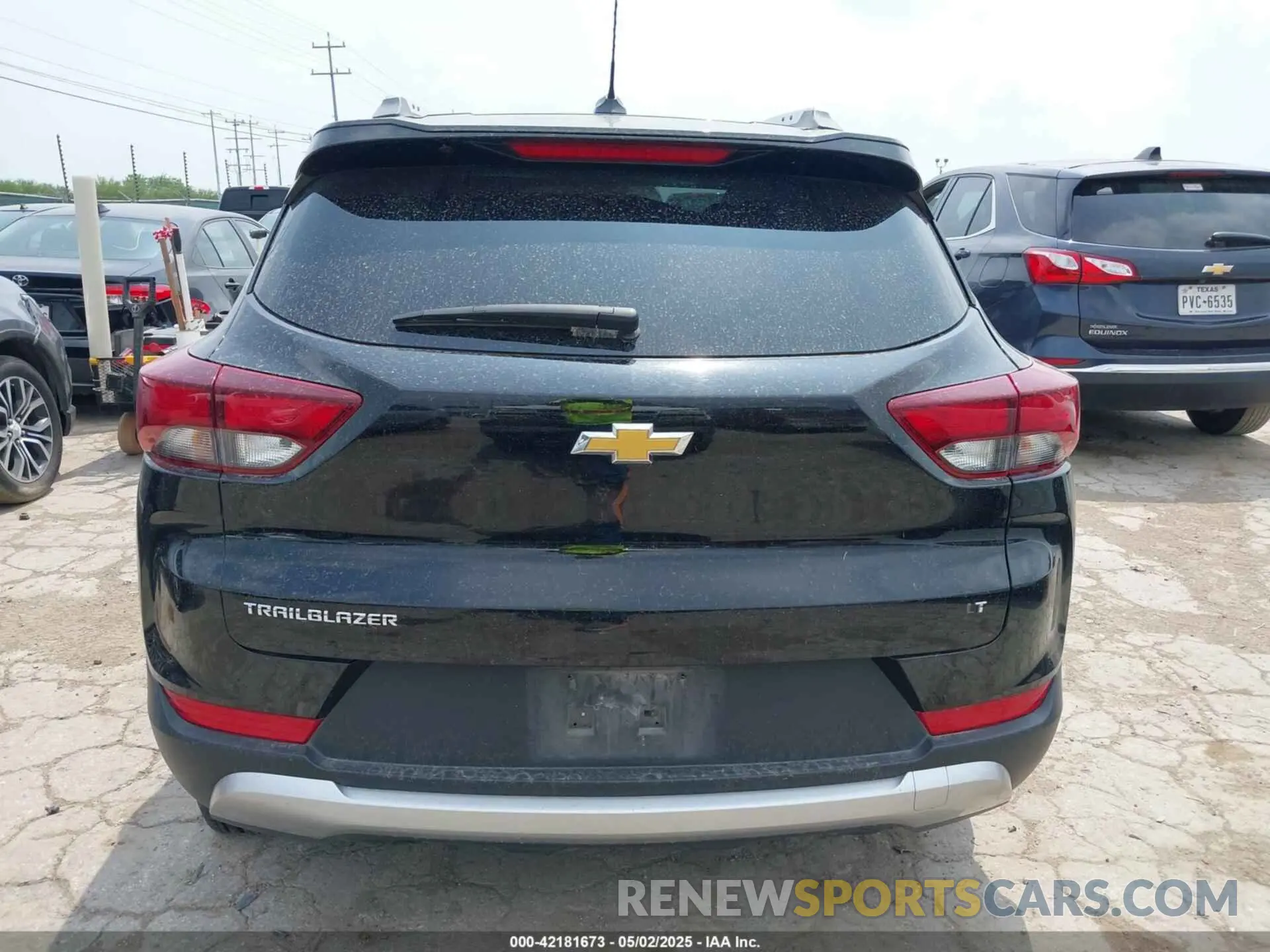 16 Photograph of a damaged car KL79MPSL1SB046775 CHEVROLET TRAILBLAZER 2025
