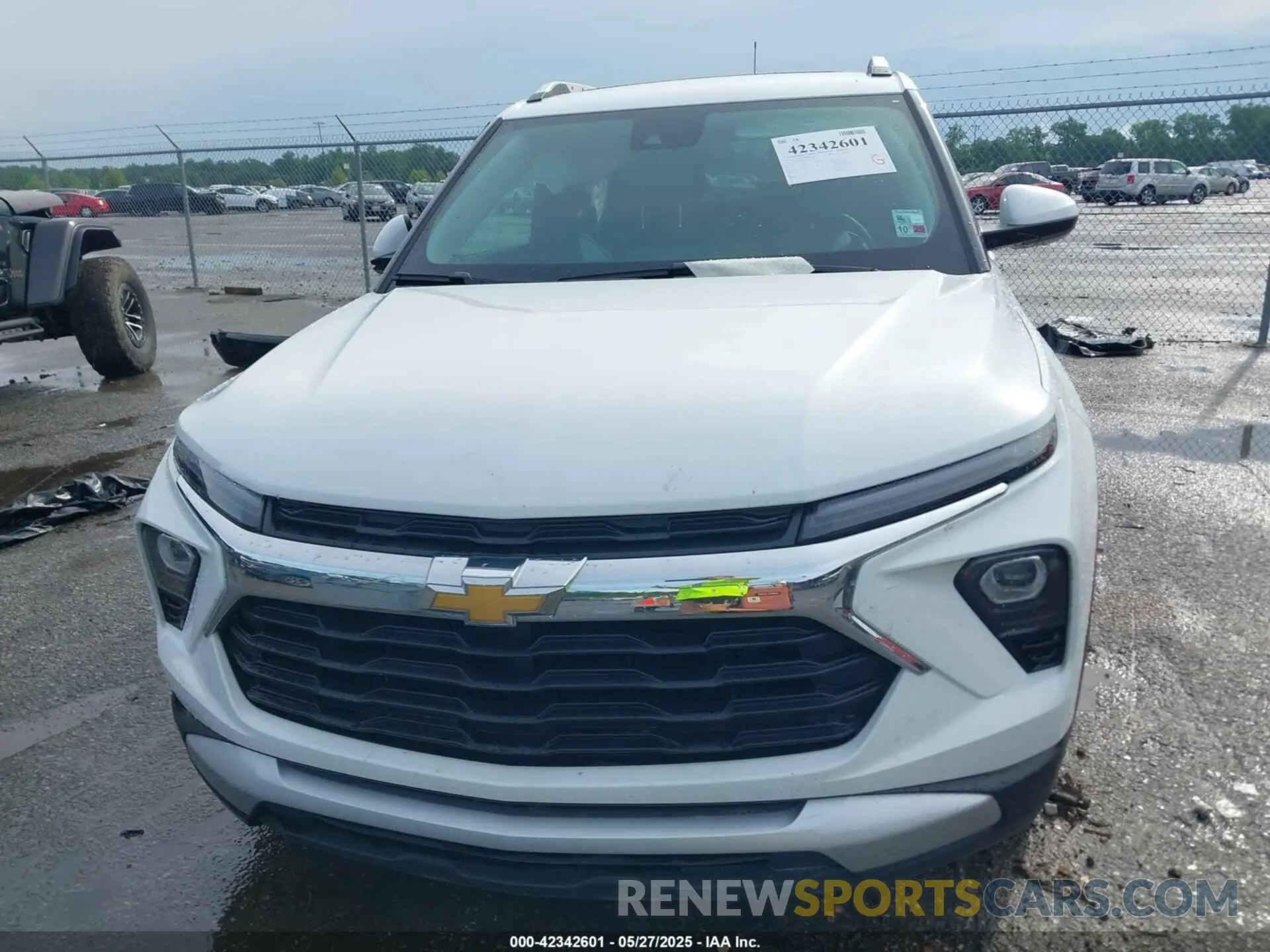 12 Photograph of a damaged car KL79MPSL2SB038765 CHEVROLET TRAILBLAZER 2025