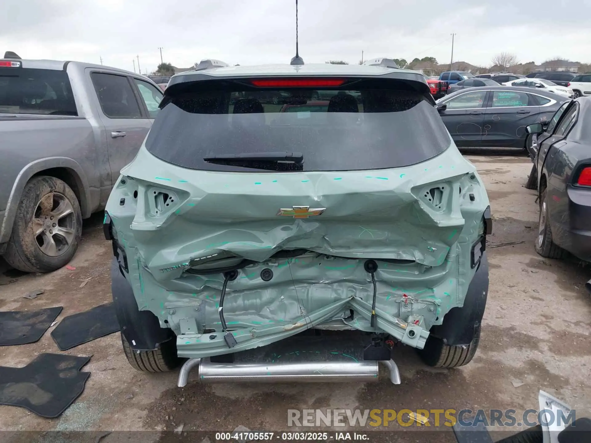 17 Photograph of a damaged car KL79MPSL5SB111689 CHEVROLET TRAILBLAZER 2025