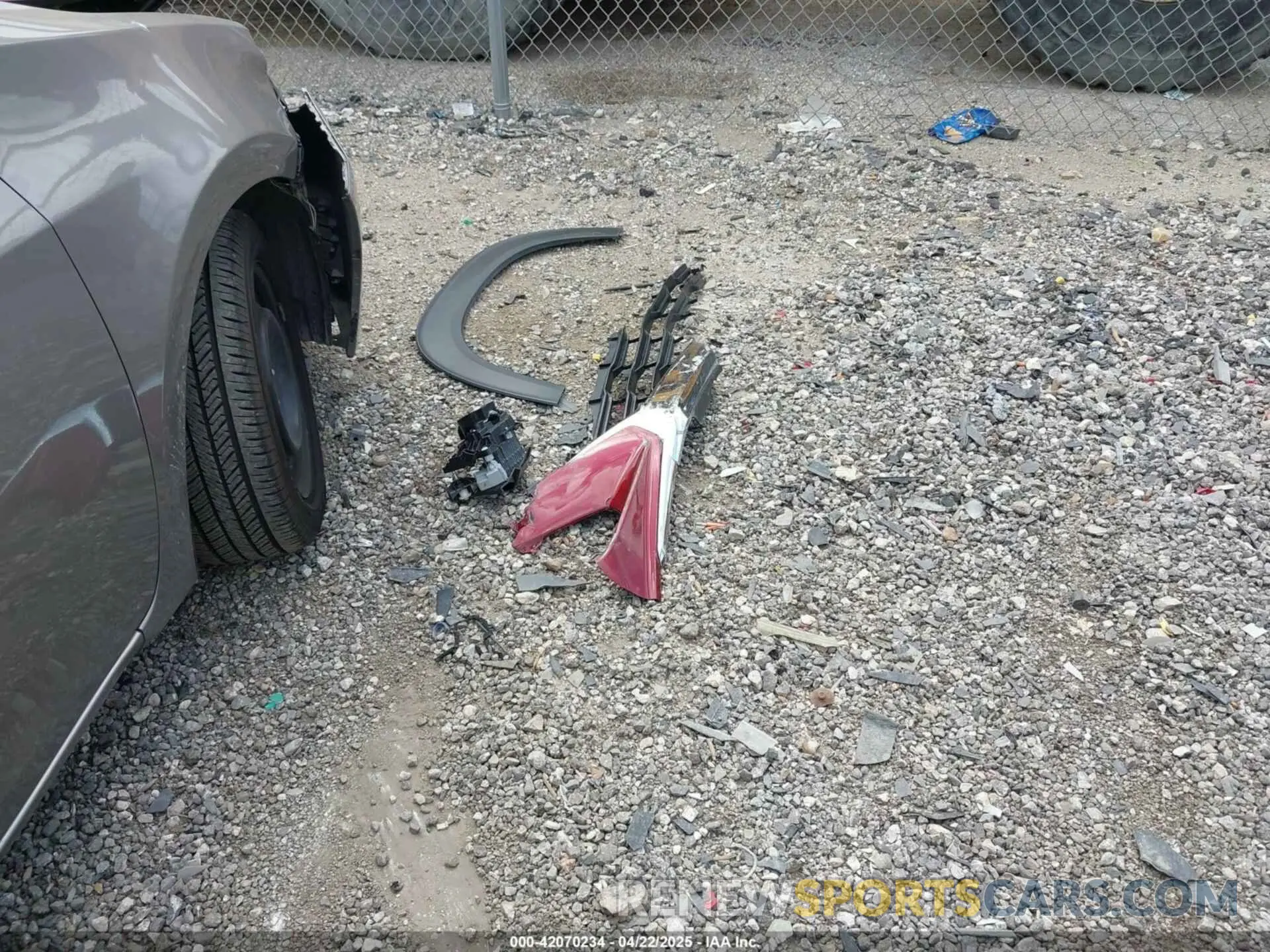 12 Photograph of a damaged car KL79MPSL7SB050099 CHEVROLET TRAILBLAZER 2025