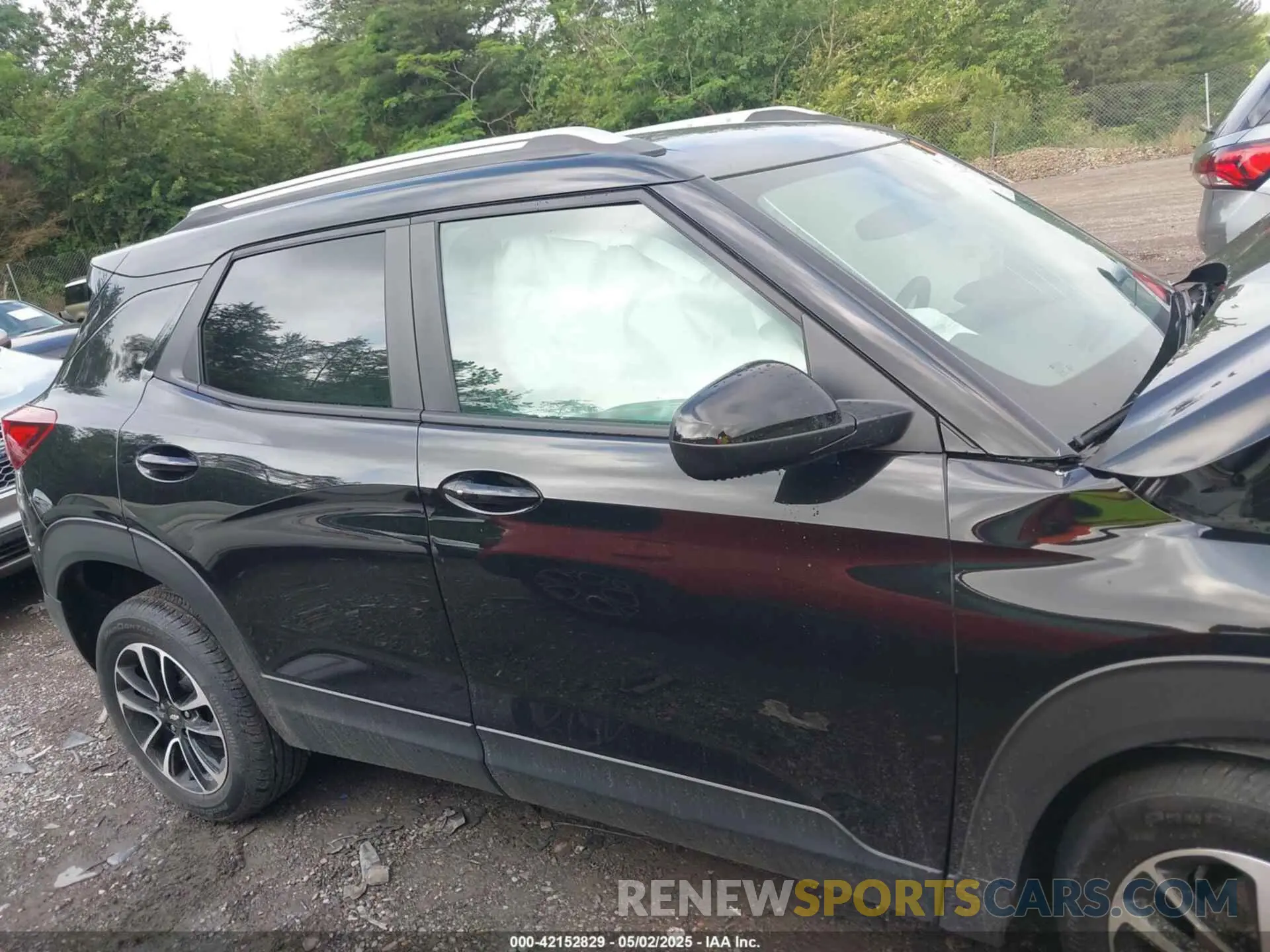 12 Photograph of a damaged car KL79MPSP8SB125914 CHEVROLET TRAILBLAZER 2025