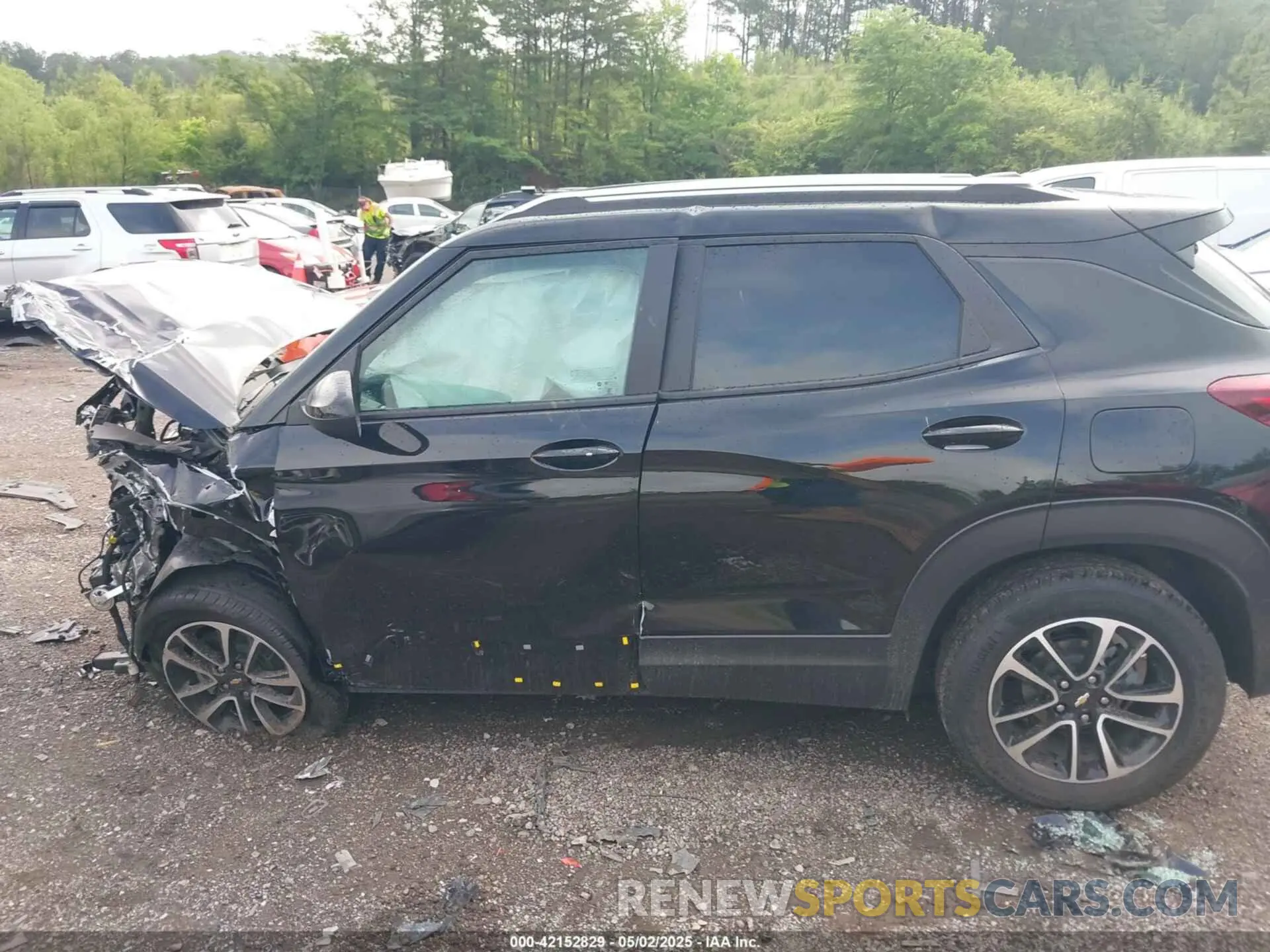 13 Photograph of a damaged car KL79MPSP8SB125914 CHEVROLET TRAILBLAZER 2025