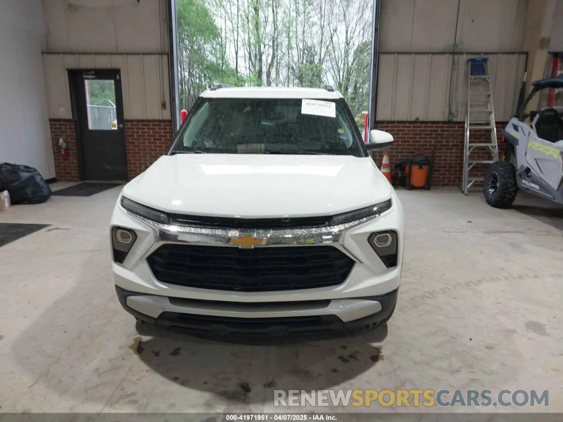 12 Photograph of a damaged car KL79MPSP9SB002736 CHEVROLET TRAILBLAZER 2025