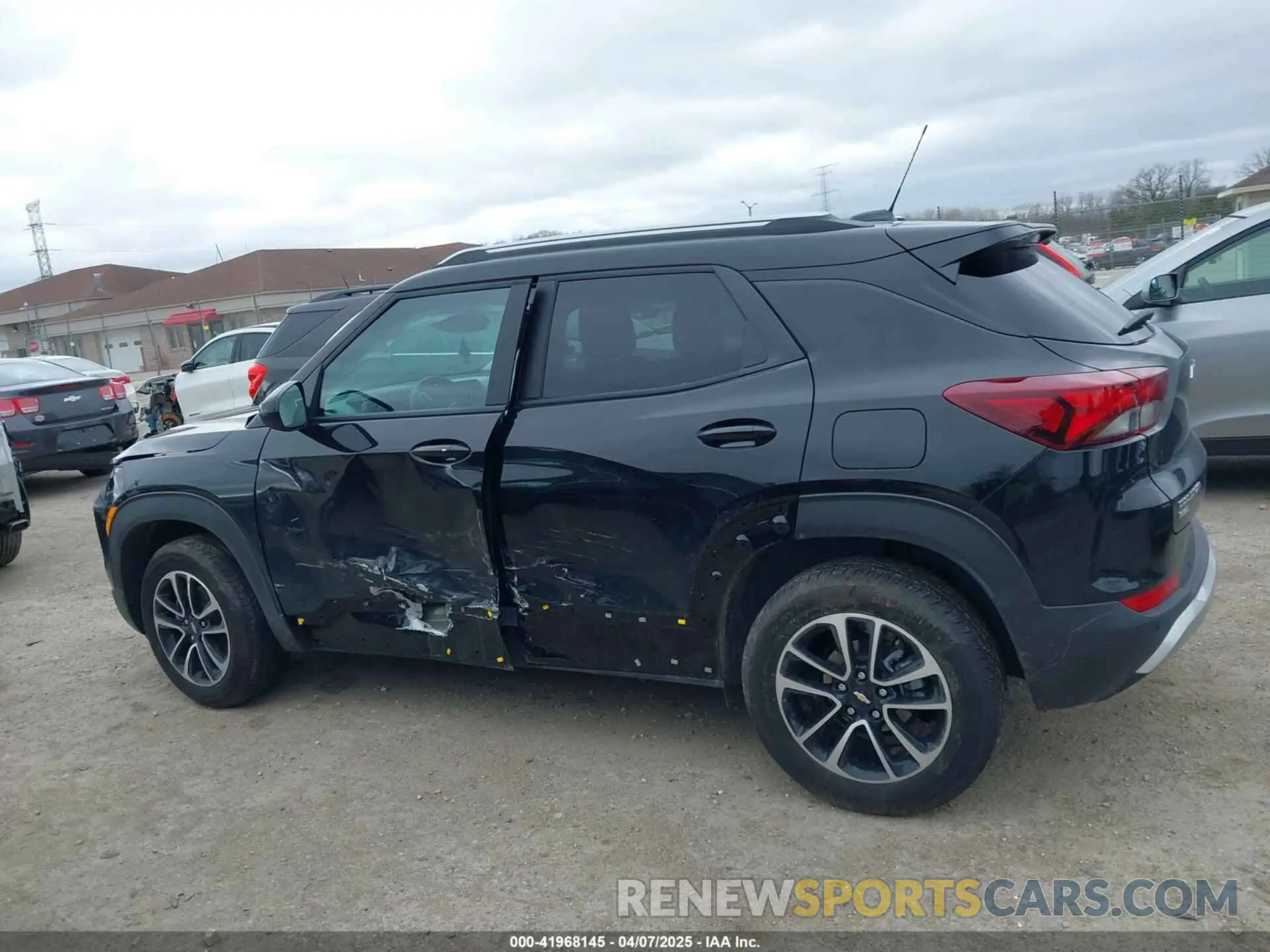 14 Photograph of a damaged car KL79MRSL2SB068313 CHEVROLET TRAILBLAZER 2025