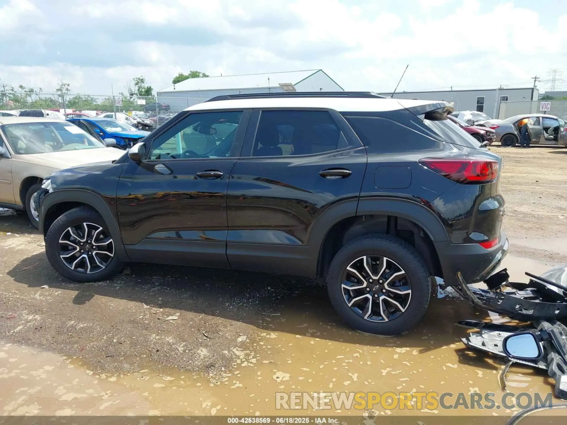 15 Photograph of a damaged car KL79MSSL1SB010703 CHEVROLET TRAILBLAZER 2025