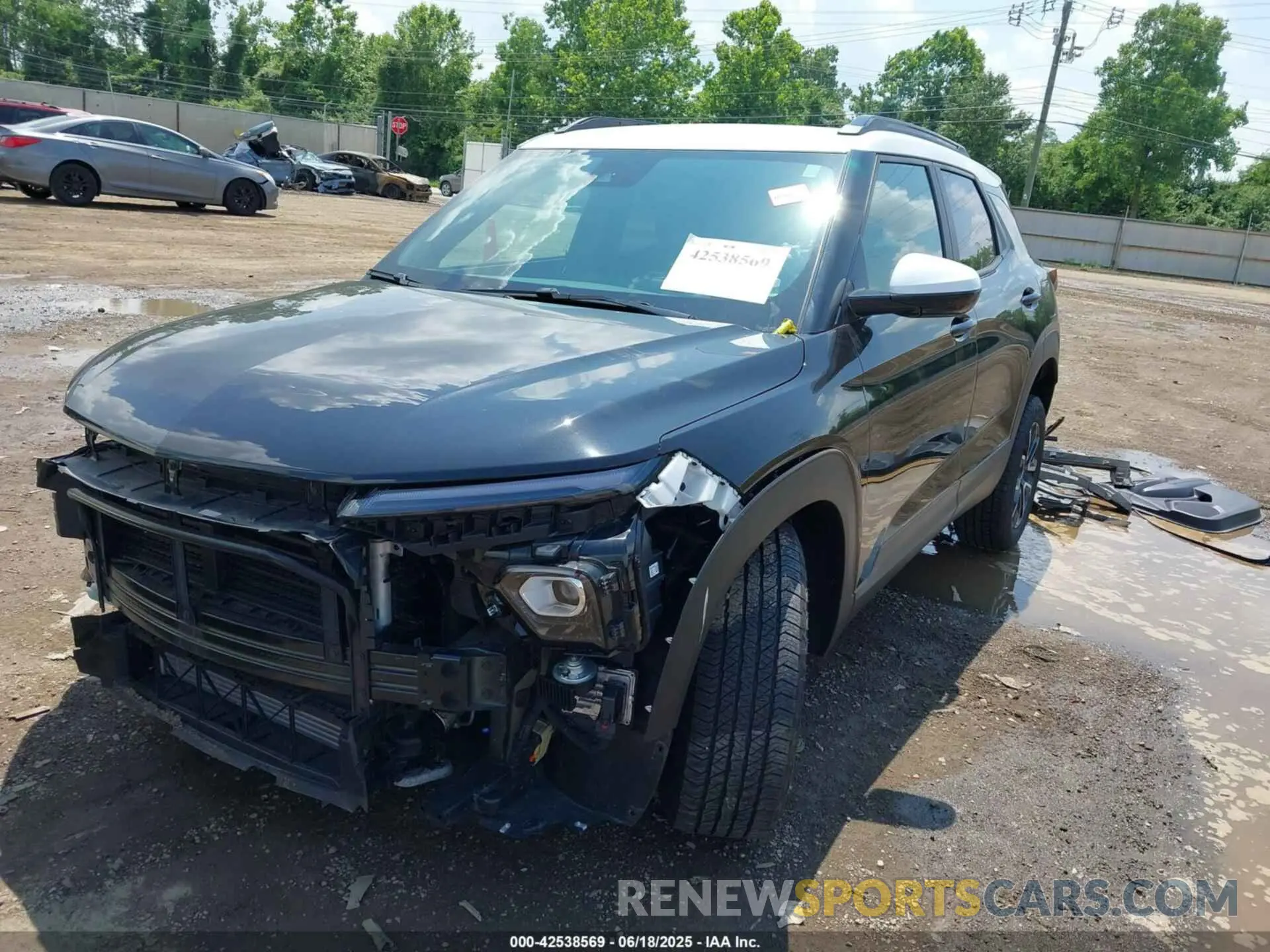 2 Photograph of a damaged car KL79MSSL1SB010703 CHEVROLET TRAILBLAZER 2025
