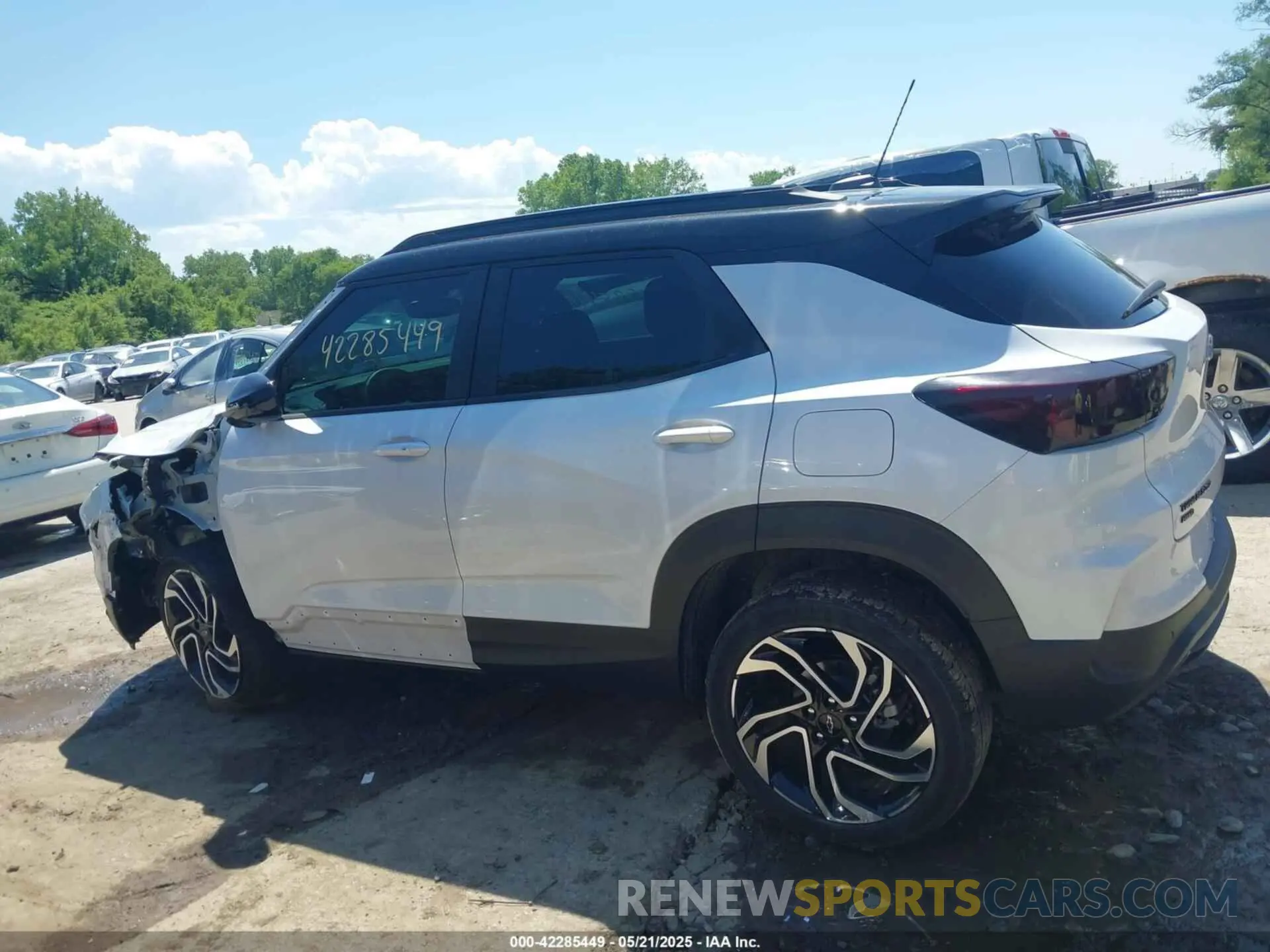 15 Photograph of a damaged car KL79MUSLXSB136585 CHEVROLET TRAILBLAZER 2025