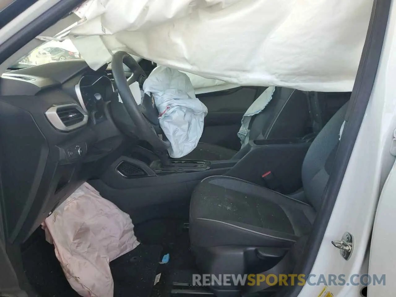 7 Photograph of a damaged car KL79MMS23MB175397 CHEVROLET TRAILBLZR 2021