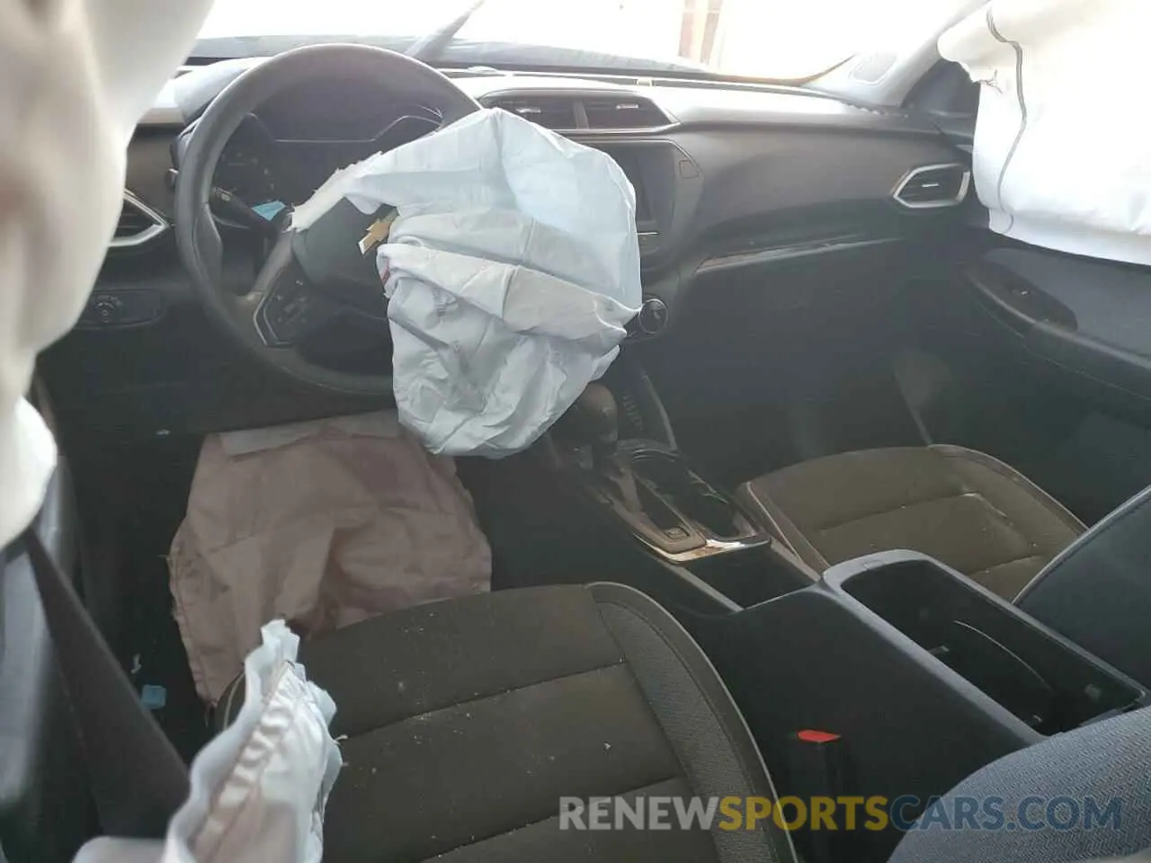 8 Photograph of a damaged car KL79MMS23MB175397 CHEVROLET TRAILBLZR 2021