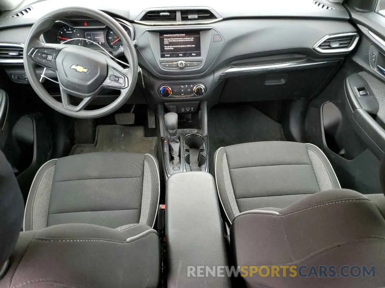 8 Photograph of a damaged car KL79MMS24MB133689 CHEVROLET TRAILBLZR 2021
