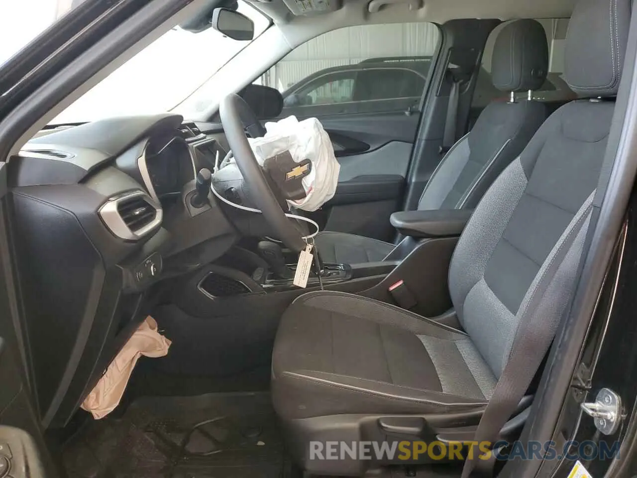 7 Photograph of a damaged car KL79MMS2XMB015405 CHEVROLET TRAILBLZR 2021