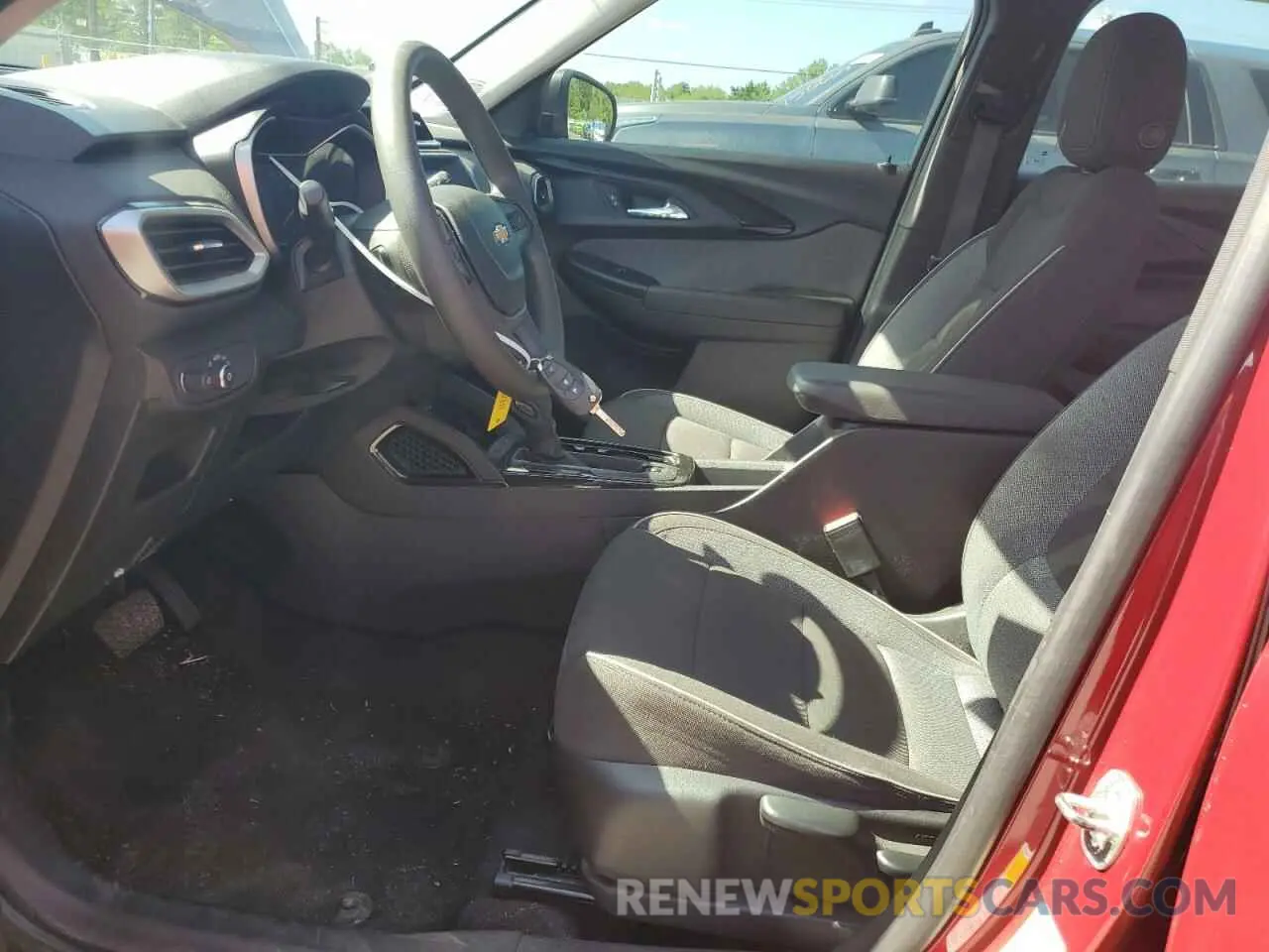 7 Photograph of a damaged car KL79MMS2XMB142140 CHEVROLET TRAILBLZR 2021