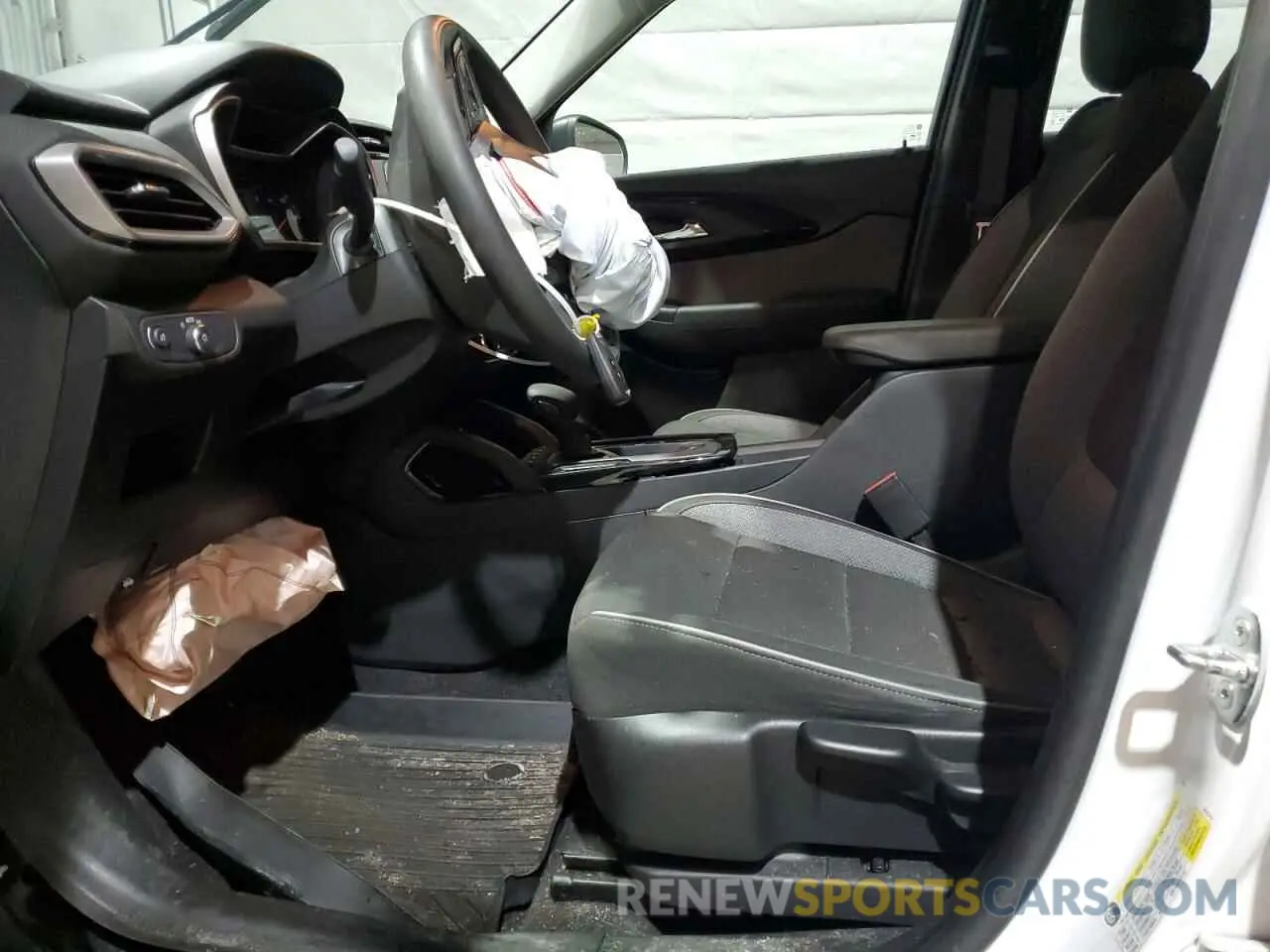 7 Photograph of a damaged car KL79MNSL9MB178027 CHEVROLET TRAILBLZR 2021