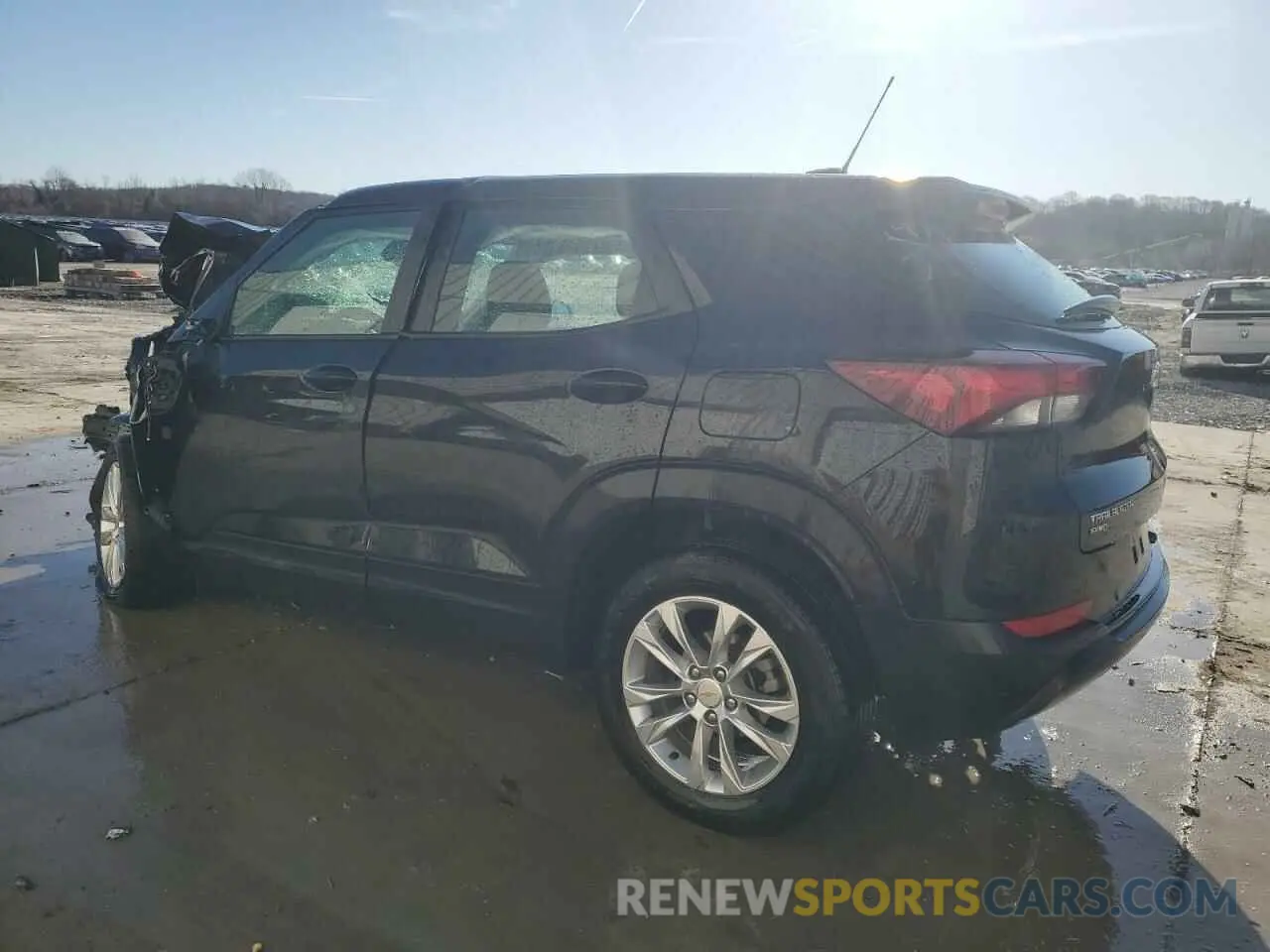 2 Photograph of a damaged car KL79MNSLXMB073304 CHEVROLET TRAILBLZR 2021