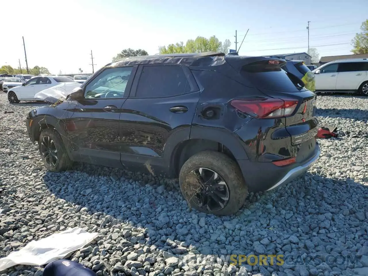 2 Photograph of a damaged car KL79MPSL2MB143132 CHEVROLET TRAILBLZR 2021