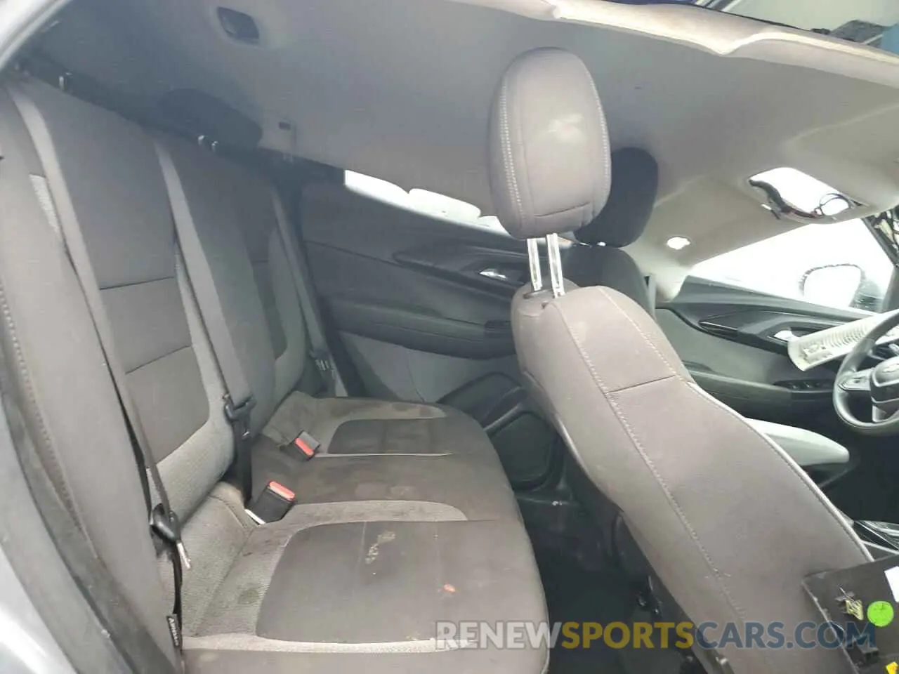 11 Photograph of a damaged car KL79MPSL4MB009464 CHEVROLET TRAILBLZR 2021