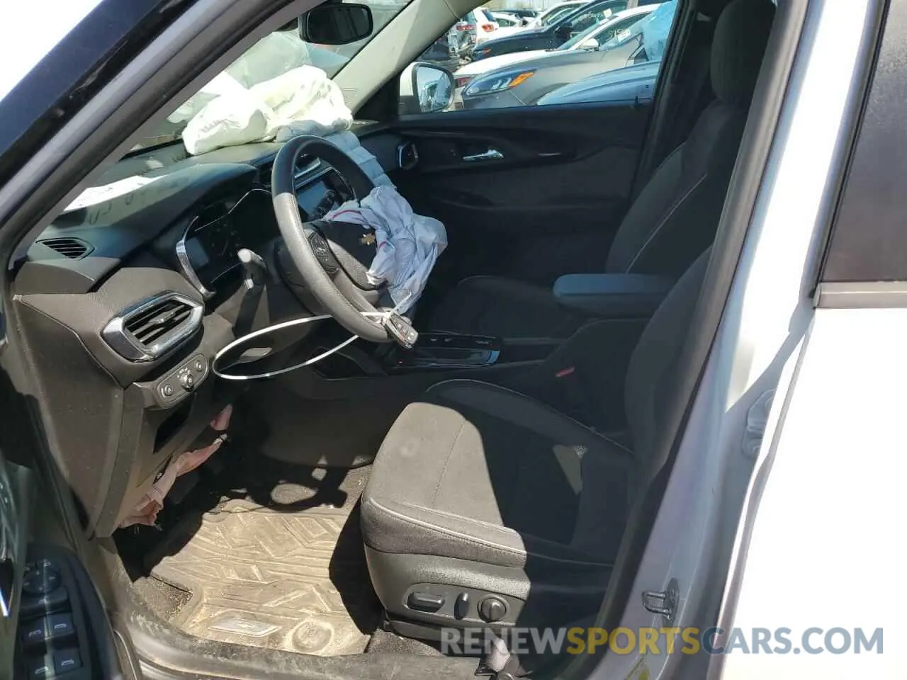 7 Photograph of a damaged car KL79MPSL5MB038486 CHEVROLET TRAILBLZR 2021