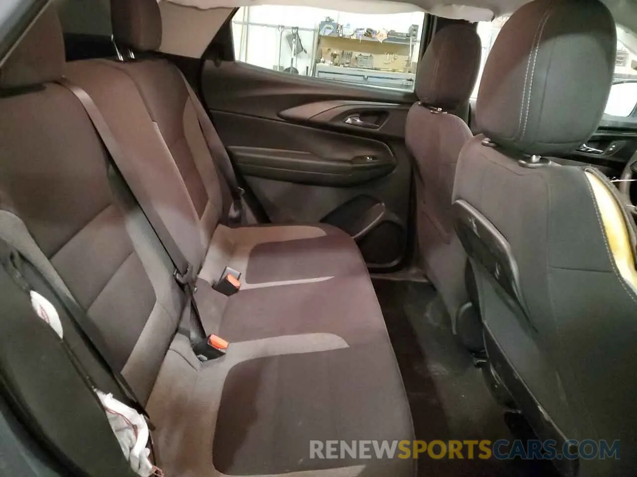 11 Photograph of a damaged car KL79MPSL6MB104687 CHEVROLET TRAILBLZR 2021