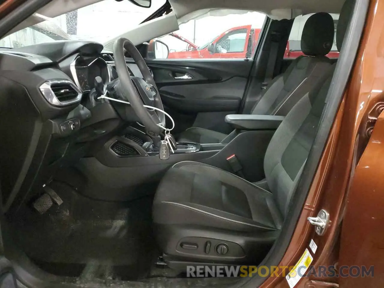 7 Photograph of a damaged car KL79MPSL6MB104687 CHEVROLET TRAILBLZR 2021
