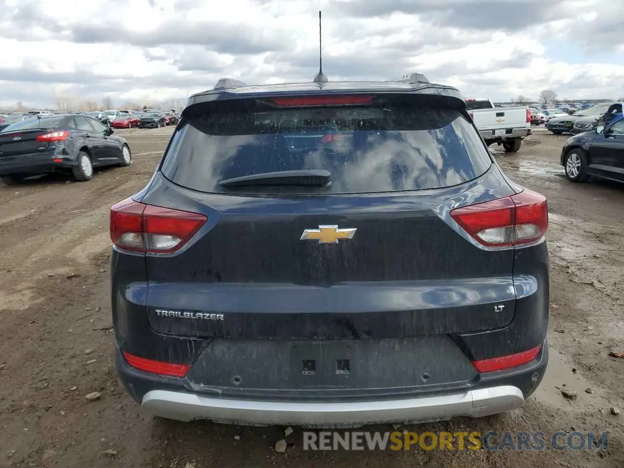 6 Photograph of a damaged car KL79MPSL7MB033354 CHEVROLET TRAILBLZR 2021