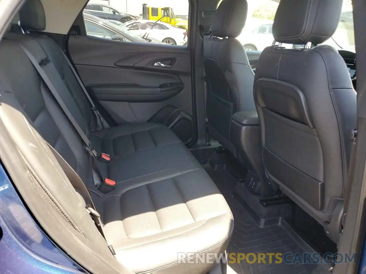 11 Photograph of a damaged car KL79MPSL7MB105248 CHEVROLET TRAILBLZR 2021