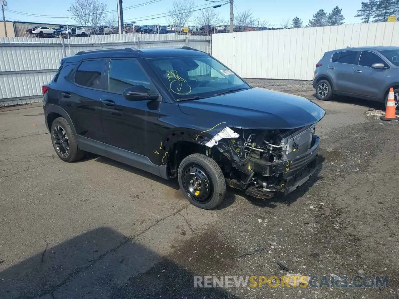 4 Photograph of a damaged car KL79MPSL8MB094907 CHEVROLET TRAILBLZR 2021