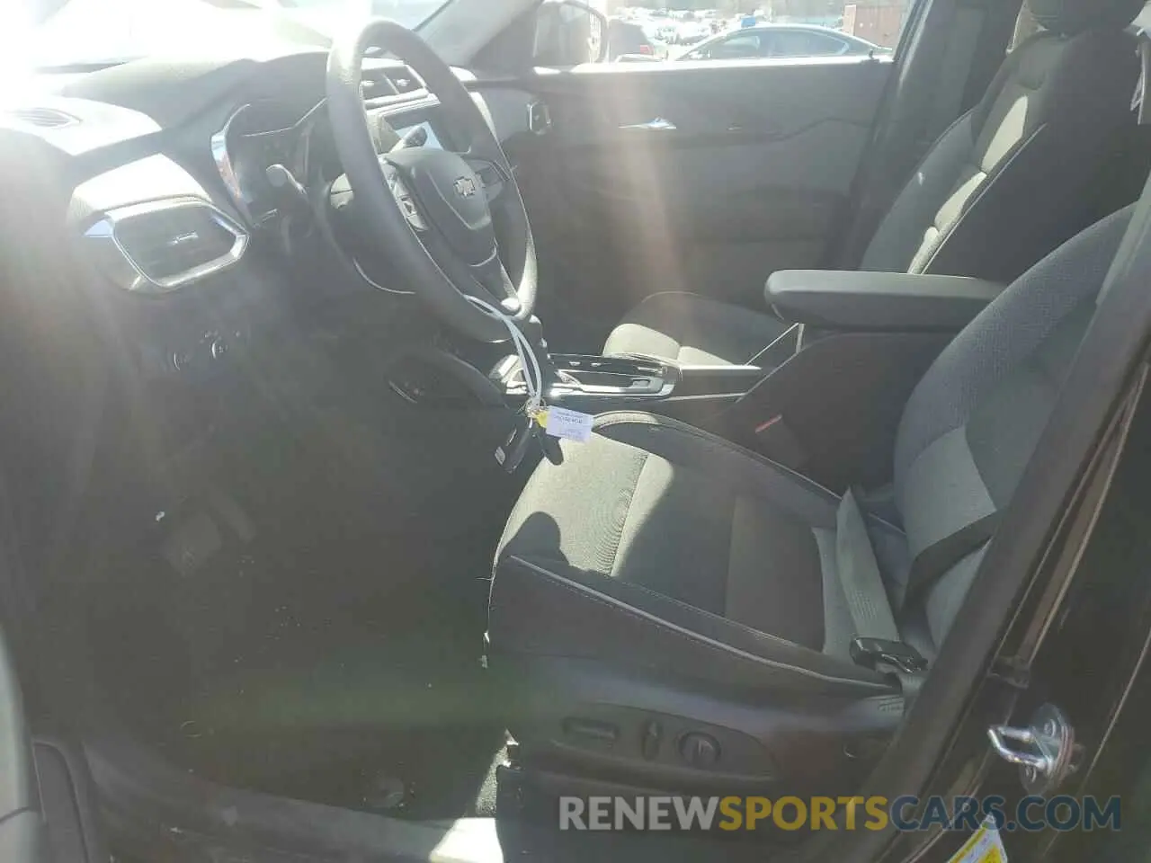 7 Photograph of a damaged car KL79MPSL8MB094907 CHEVROLET TRAILBLZR 2021