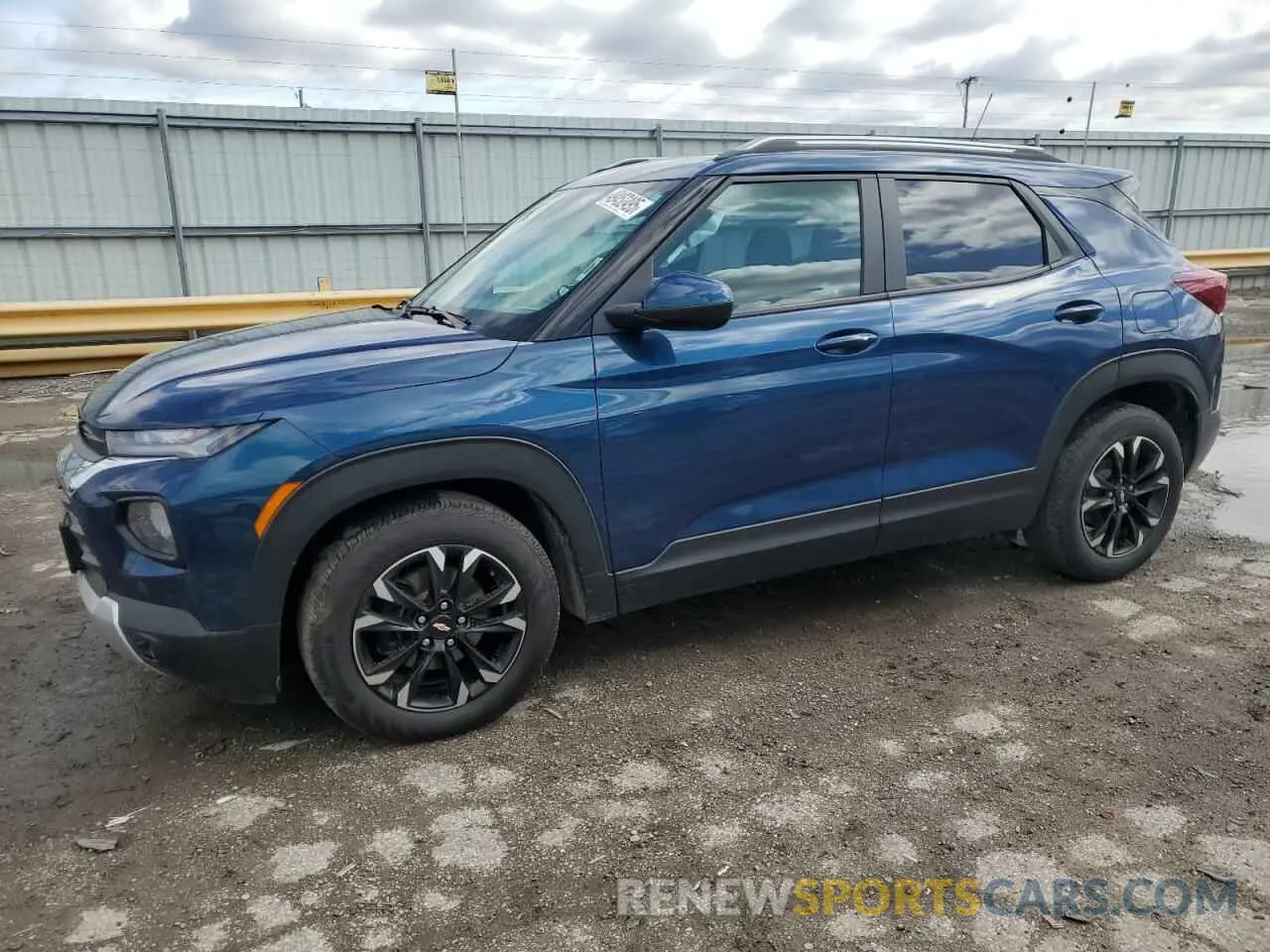 1 Photograph of a damaged car KL79MPSLXMB025846 CHEVROLET TRAILBLZR 2021