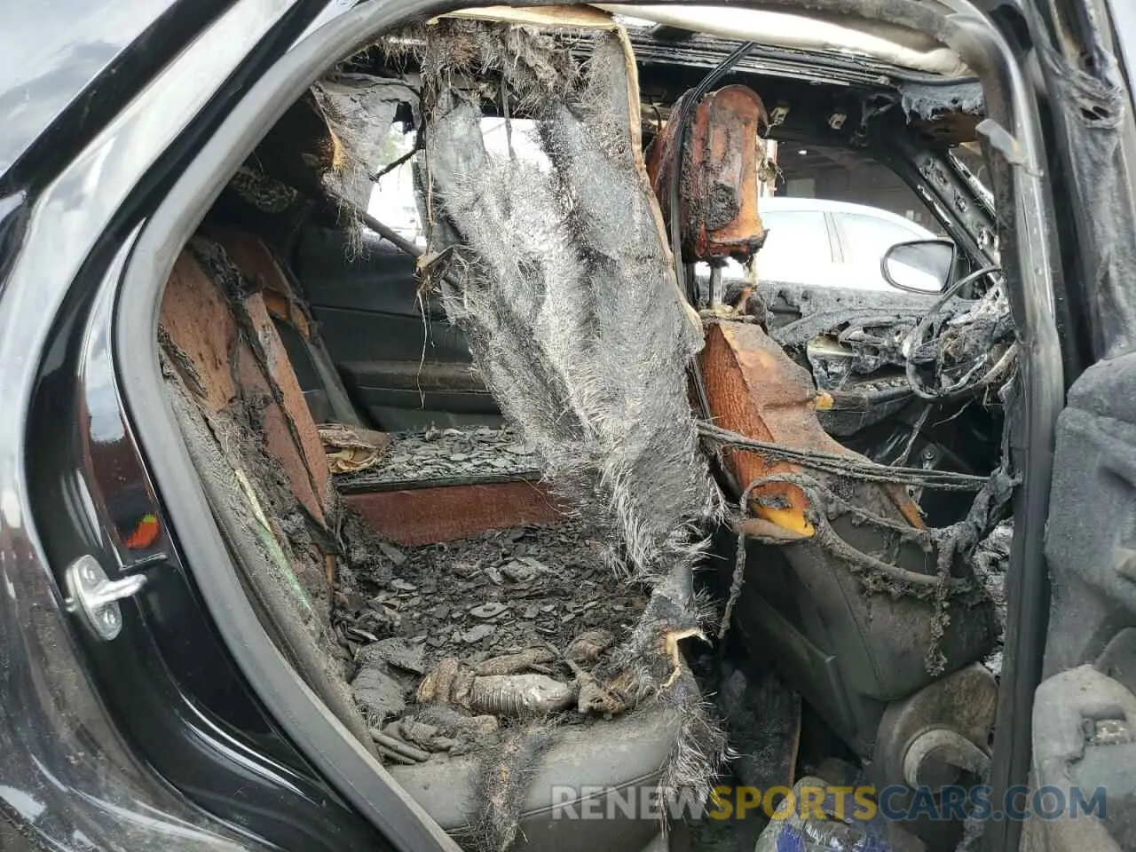 10 Photograph of a damaged car KL79MRSL1MB132196 CHEVROLET TRAILBLZR 2021