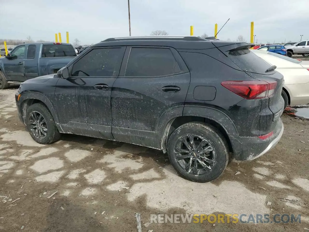 2 Photograph of a damaged car KL79MRSL1MB169734 CHEVROLET TRAILBLZR 2021