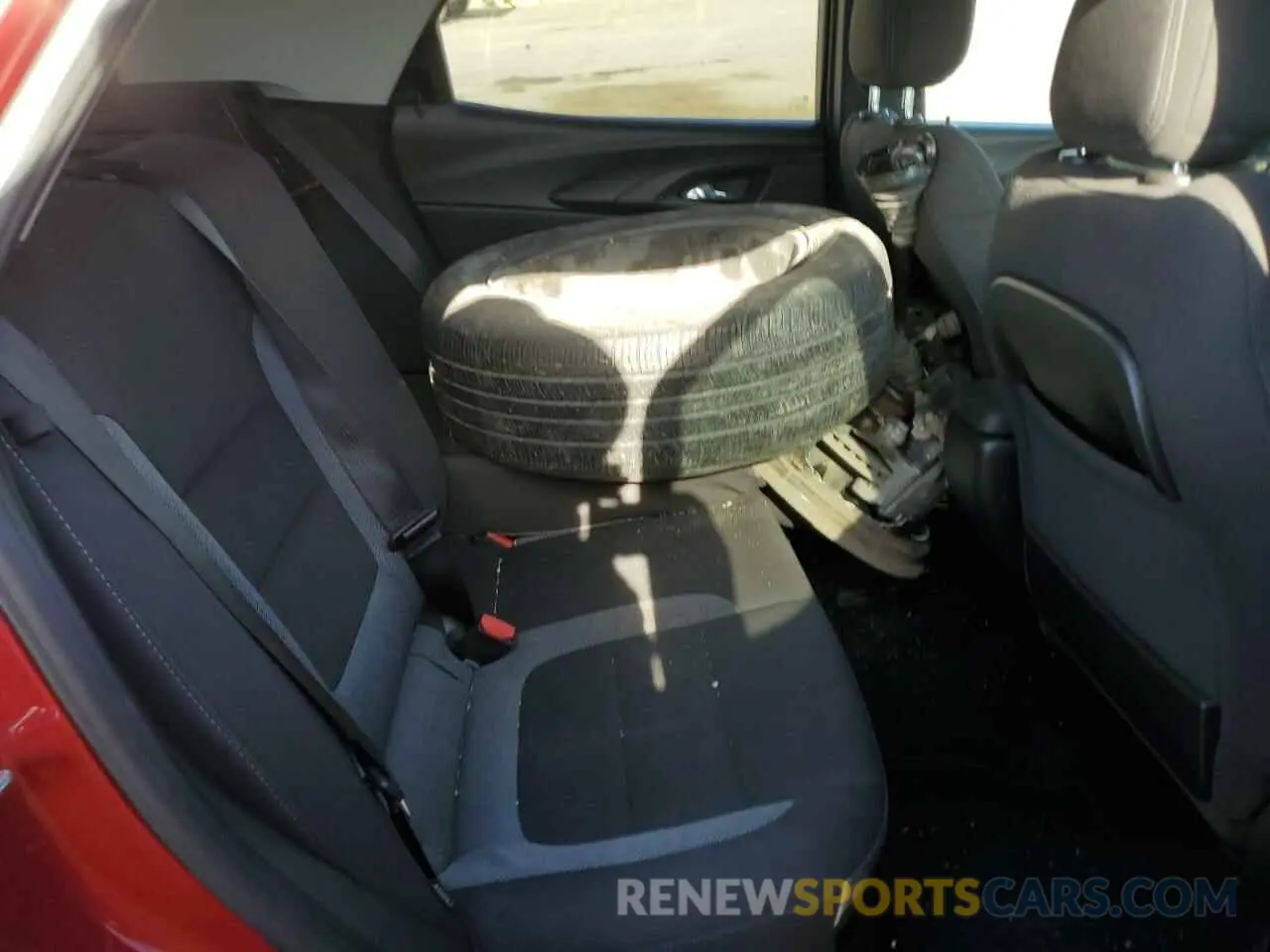 11 Photograph of a damaged car KL79MRSL3MB143345 CHEVROLET TRAILBLZR 2021