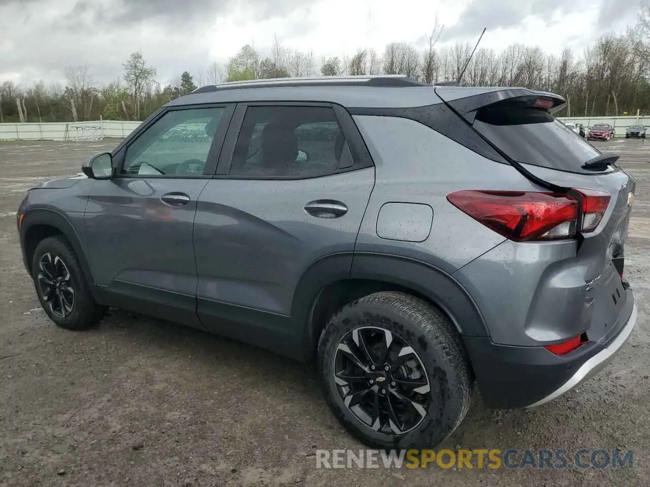 2 Photograph of a damaged car KL79MRSLXMB115977 CHEVROLET TRAILBLZR 2021