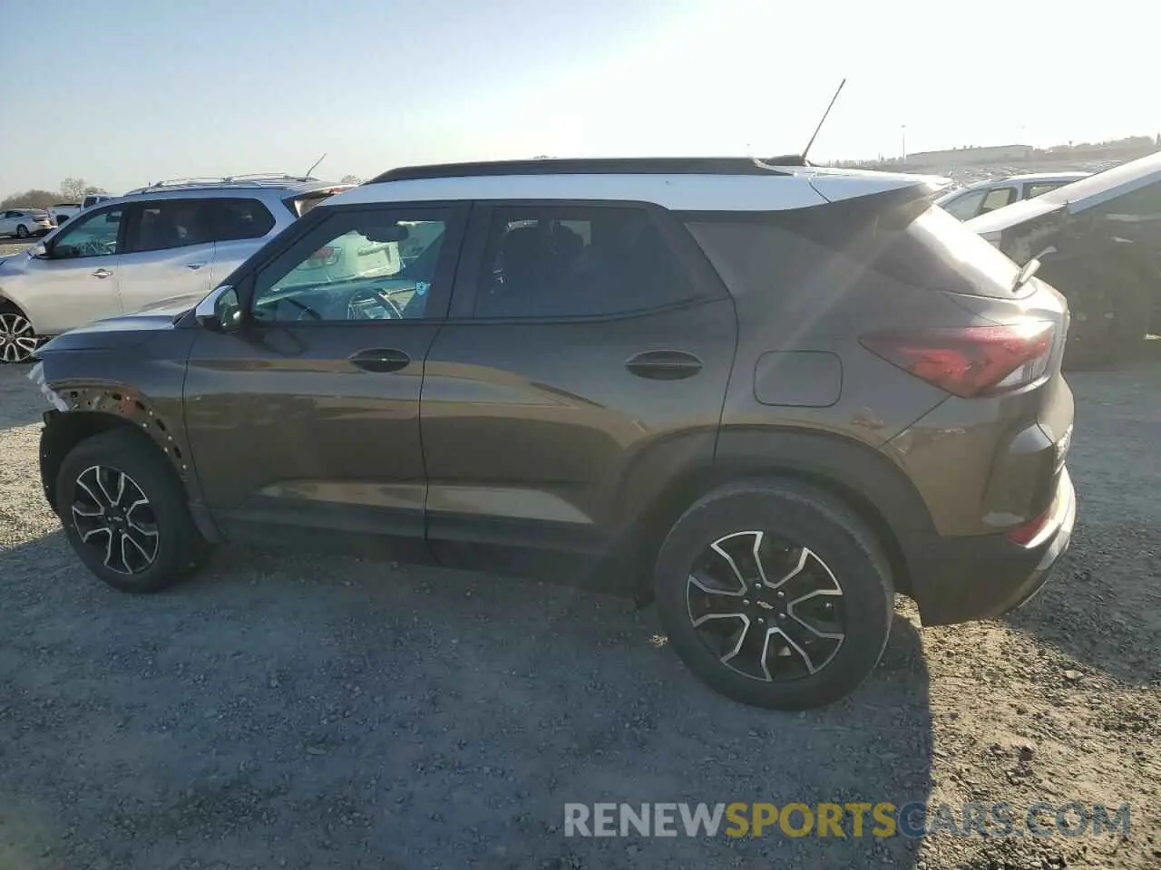 2 Photograph of a damaged car KL79MSSL6MB105504 CHEVROLET TRAILBLZR 2021