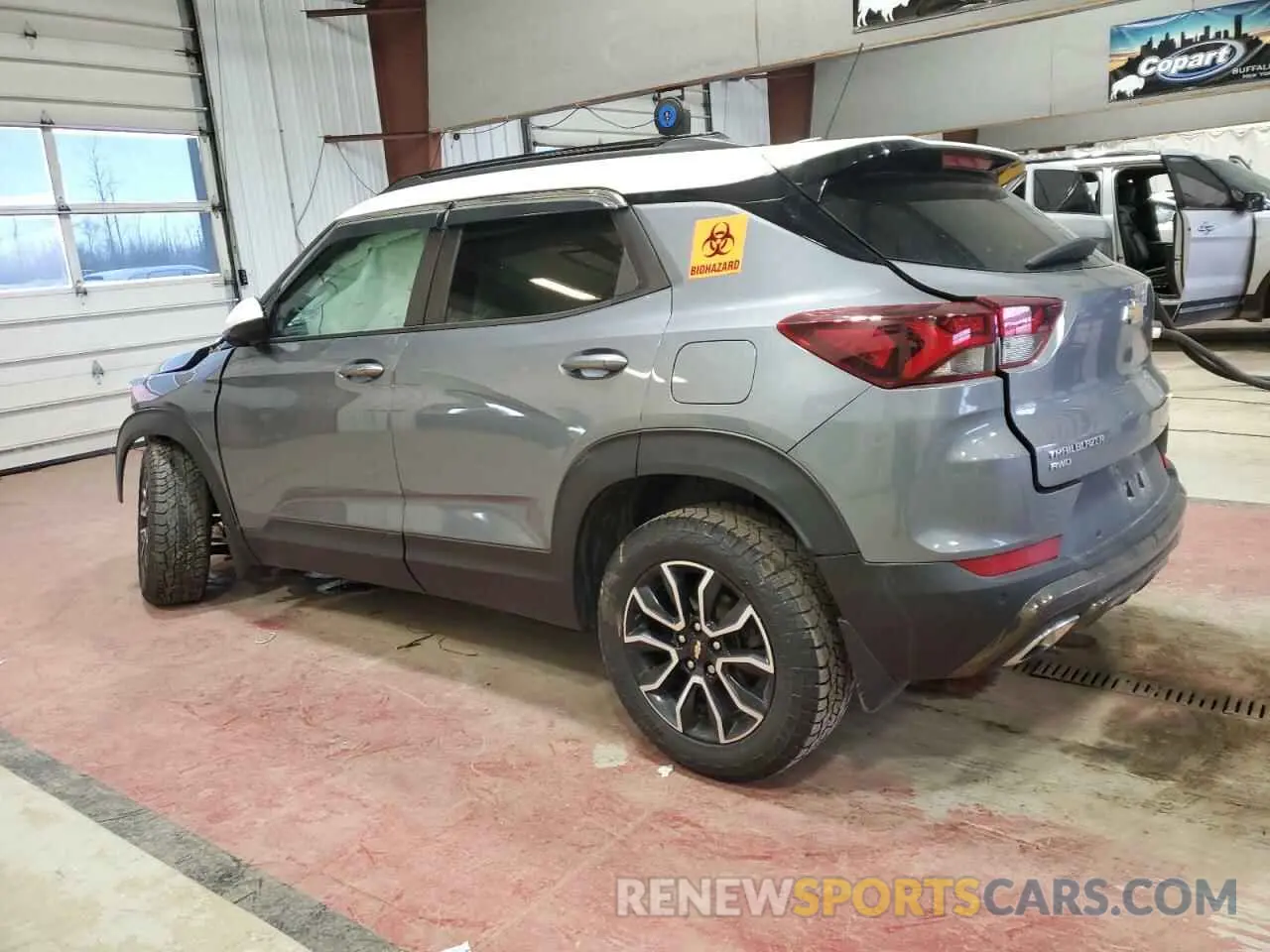 2 Photograph of a damaged car KL79MSSL9MB160724 CHEVROLET TRAILBLZR 2021